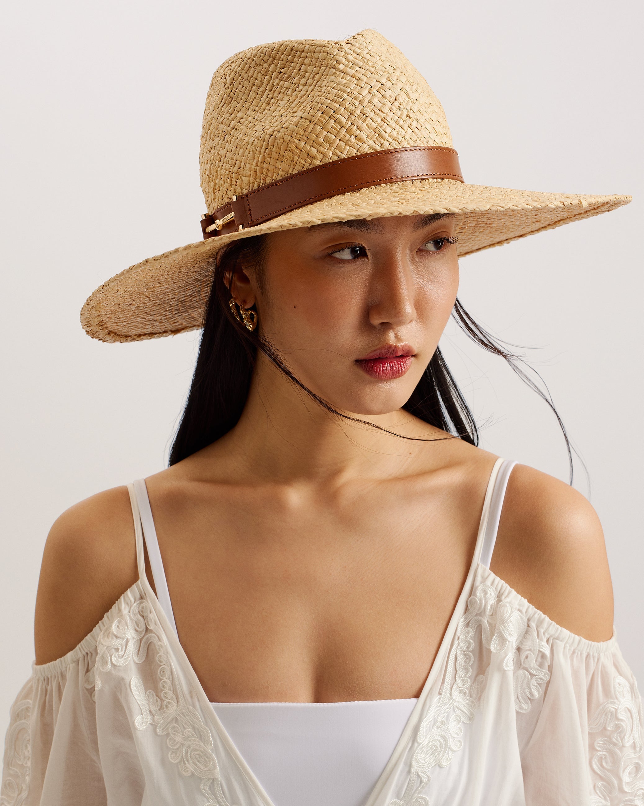 Hariets Straw Hat With Leather Trim Natural