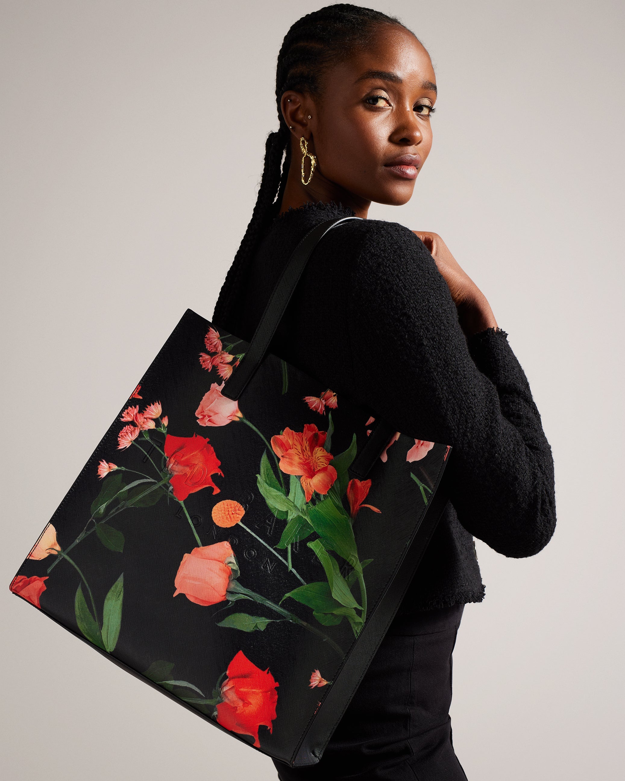 Flircon Floral Print Large Icon Tote Black
