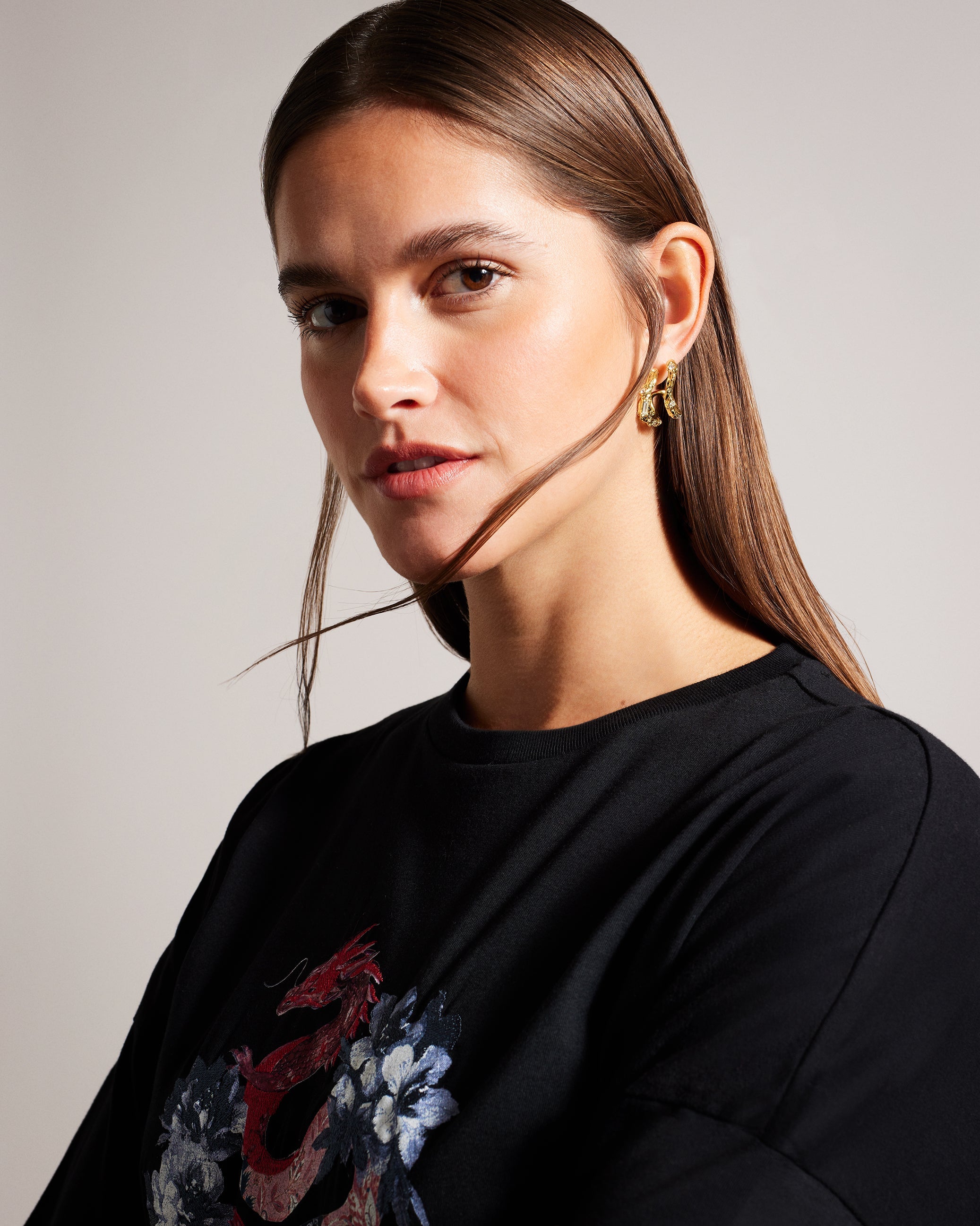 Avett Boxy Fit Dragon Graphic T-Shirt