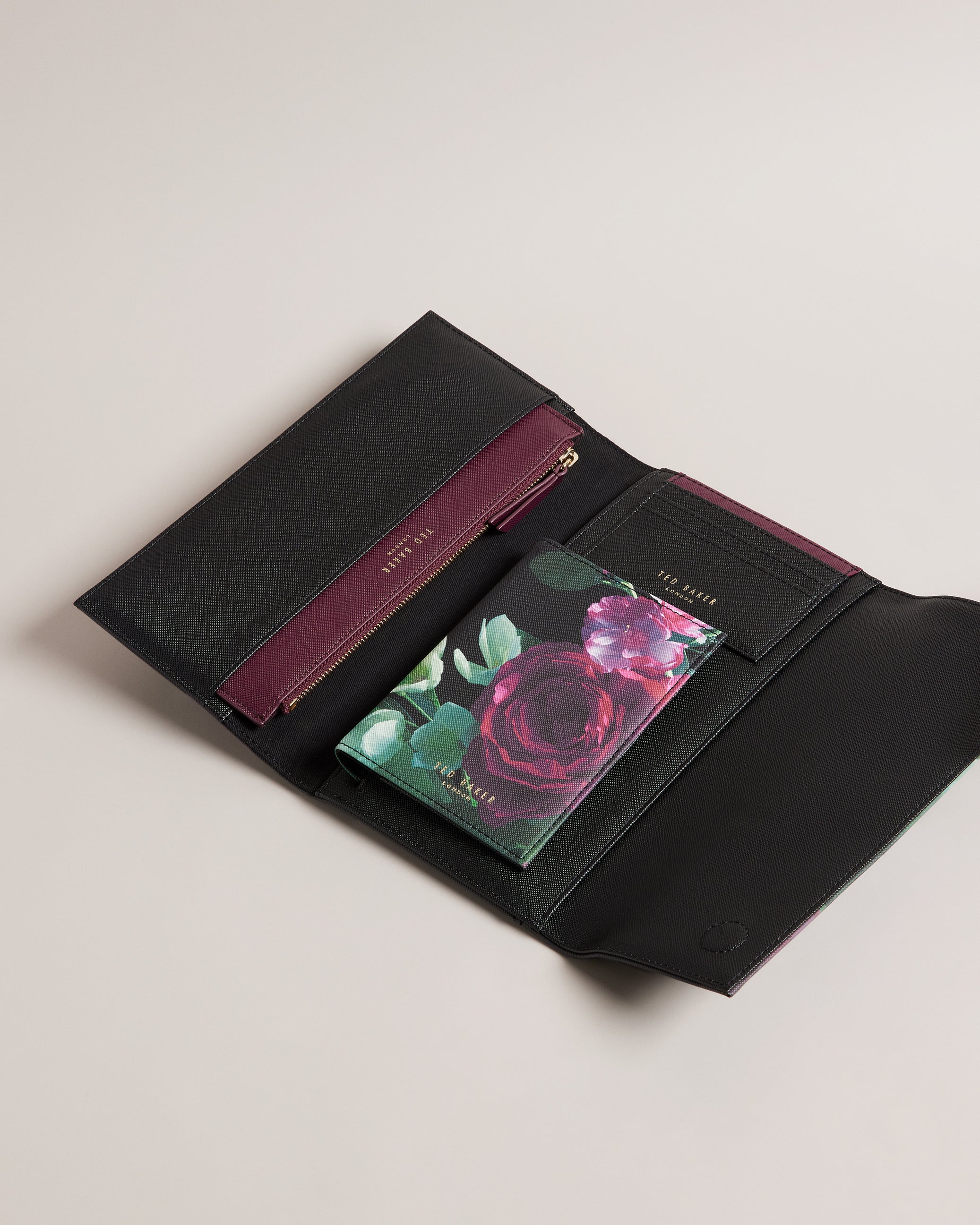 Papiena Floral Printed Travel Wallet Black