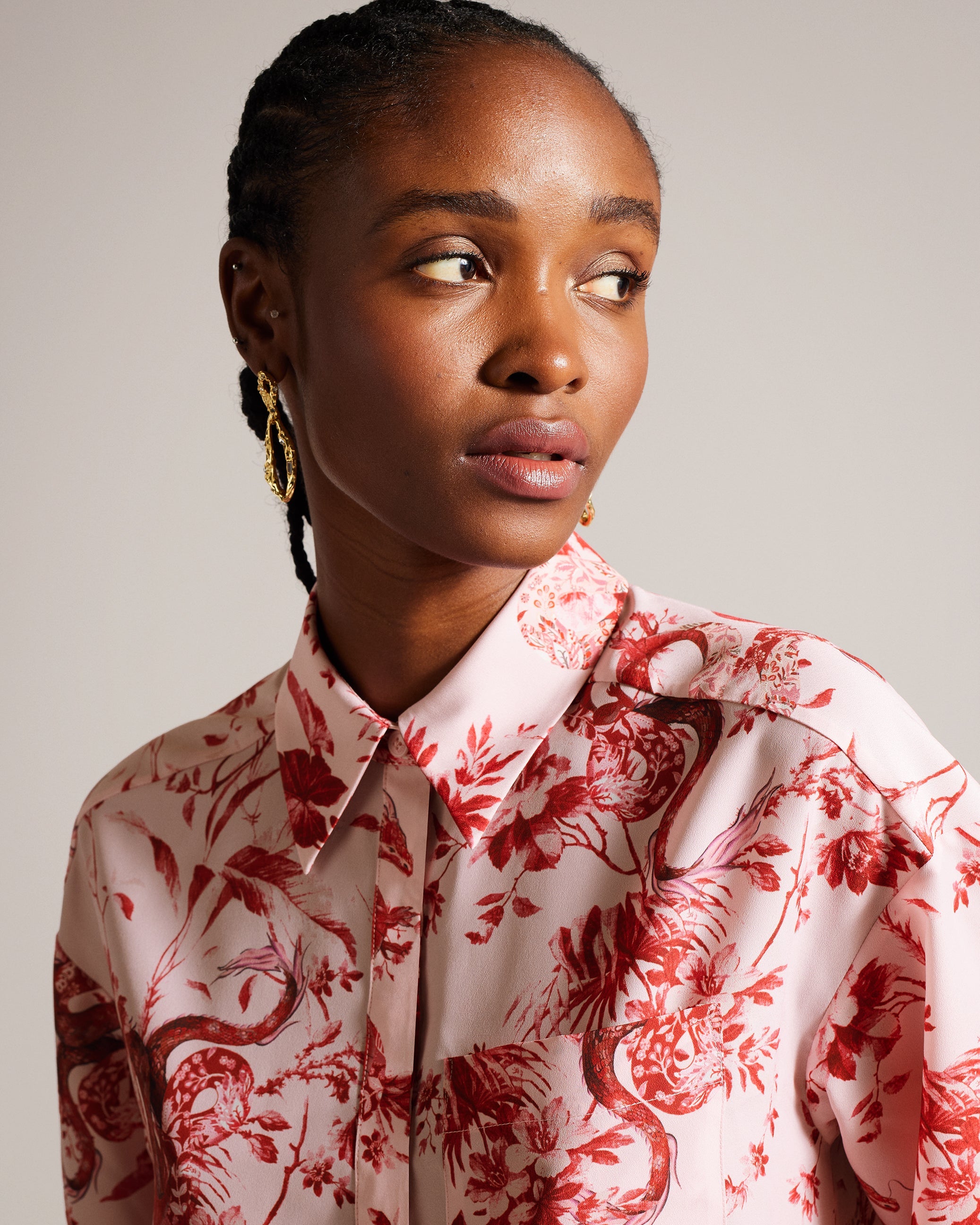 Saadiee Dragon Print Oversized Shirt