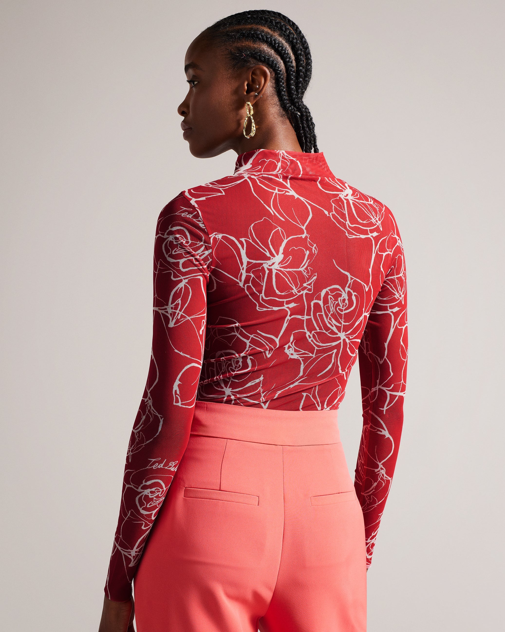 Helanr Printed Fitted Mesh Top