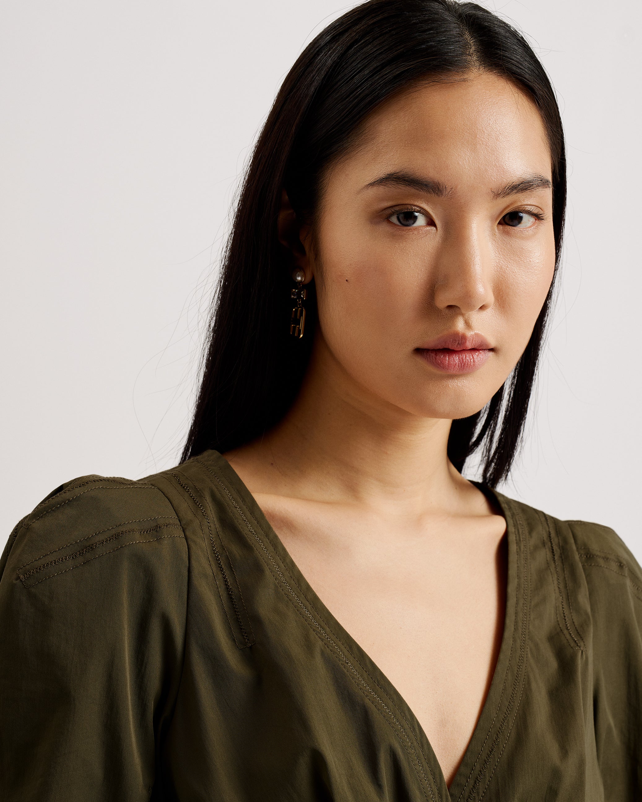 Burdur Stitch Detail Puff Sleeve Top Khaki