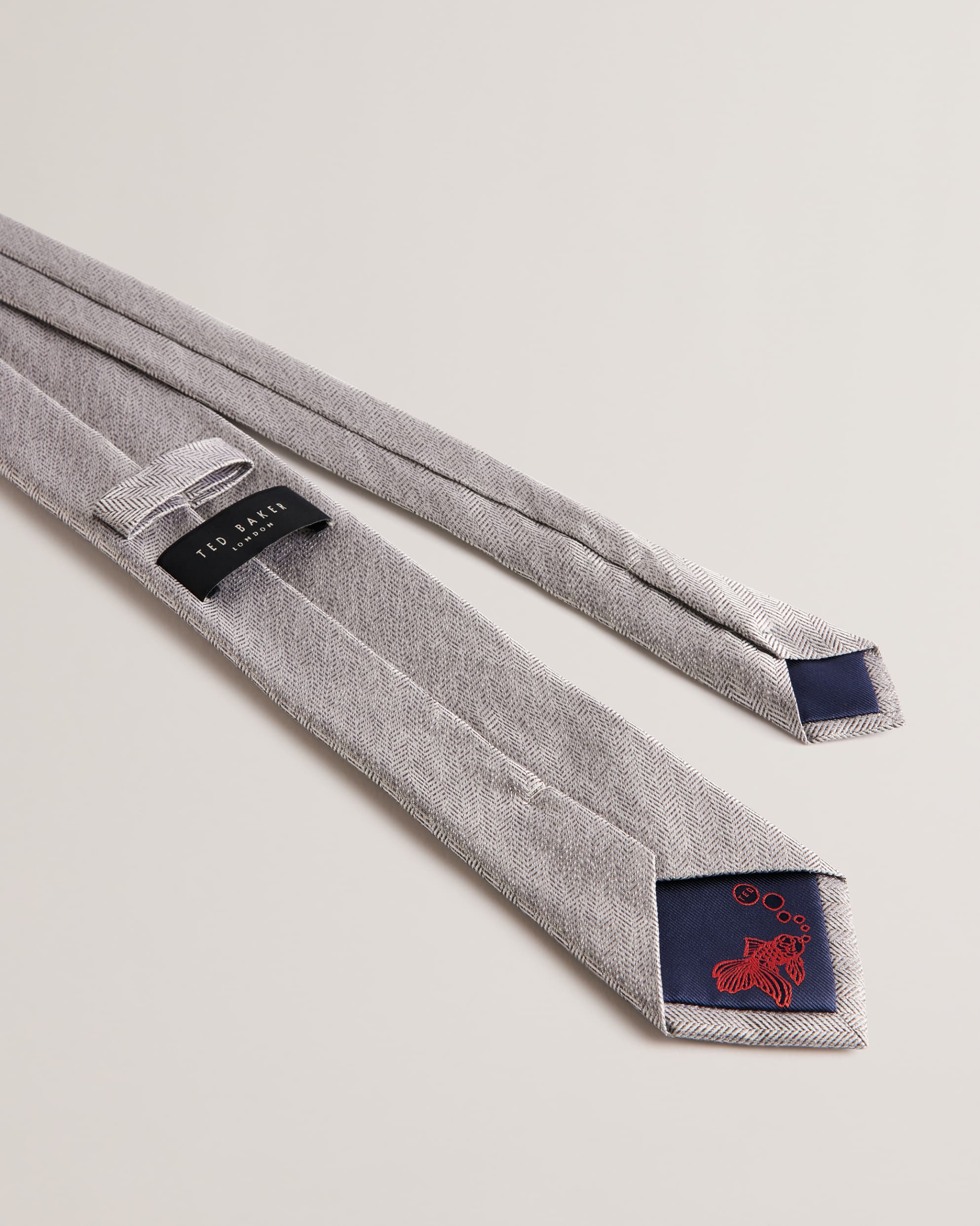Leytone Herringbone Silk Tie Silver
