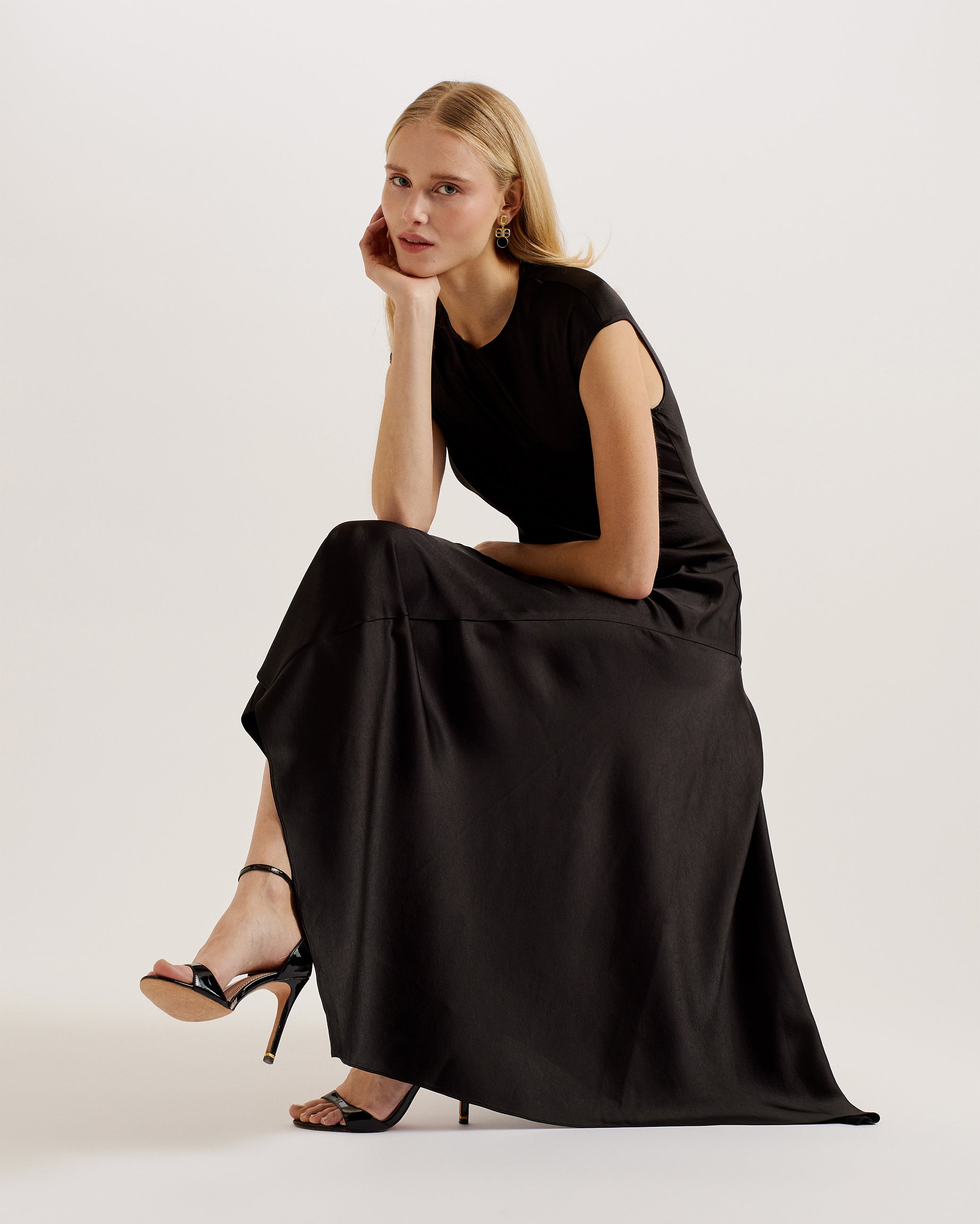 Frasia Asymmetric Midi Dress With Curved Seams Black