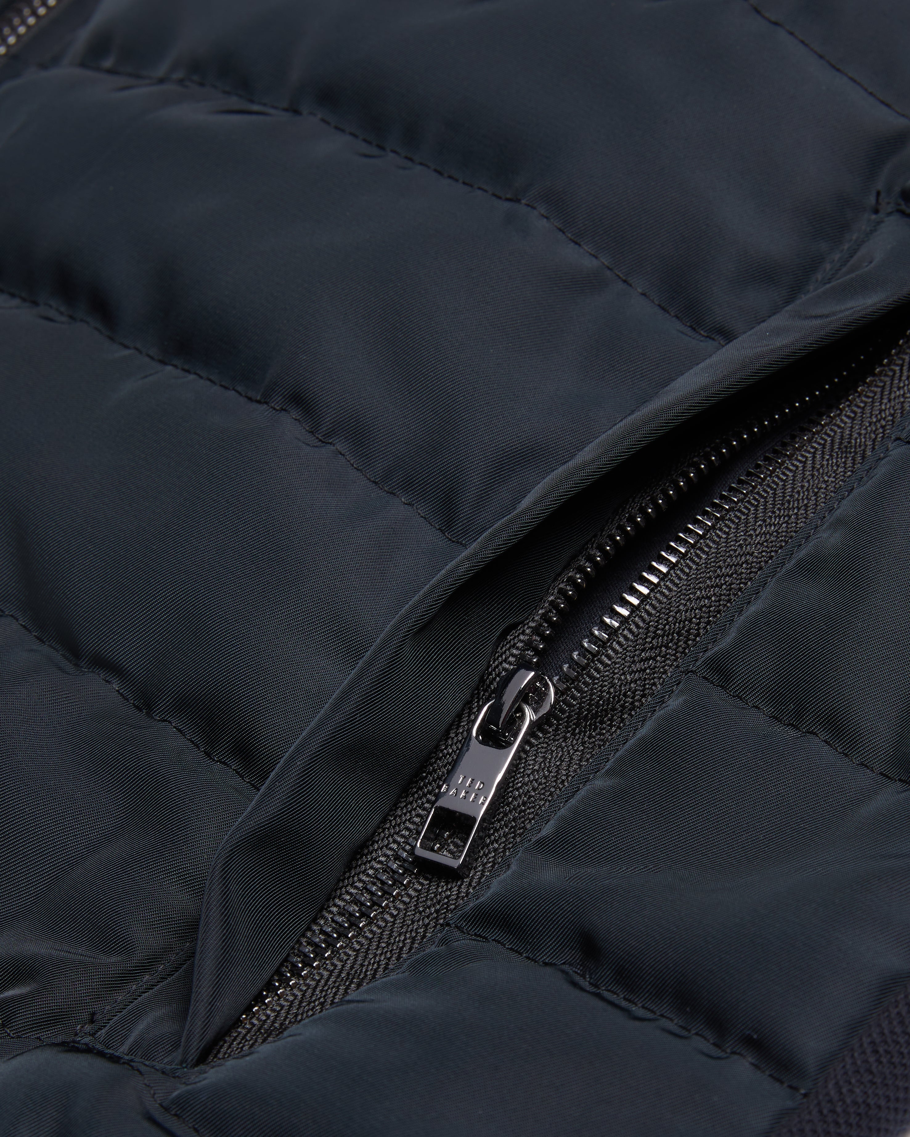 Atho Ss Regular Fit Quilted Gilet Black