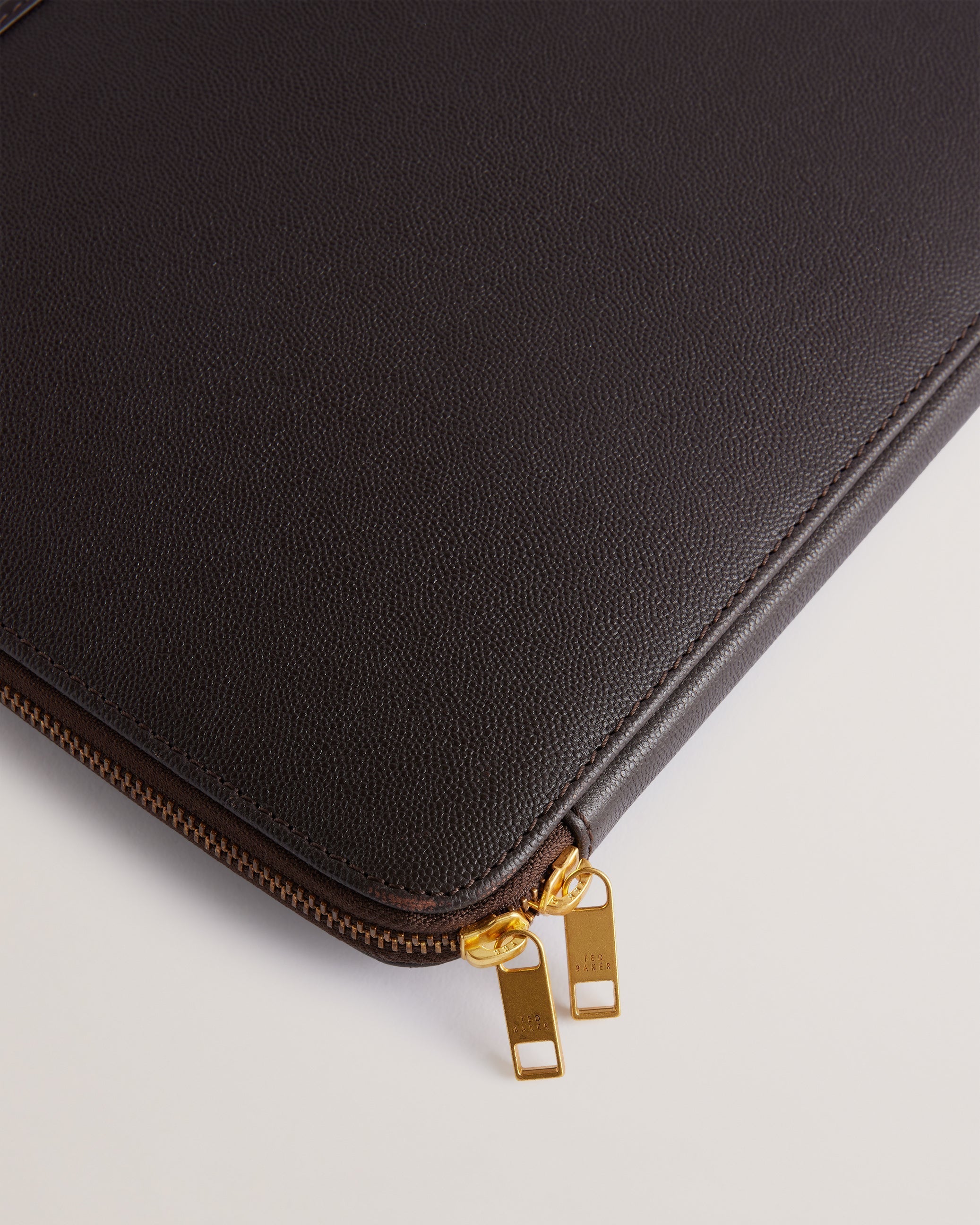 Kaiilin Caviar Texture Leather 13 Inch Laptop Case Brn-Choc