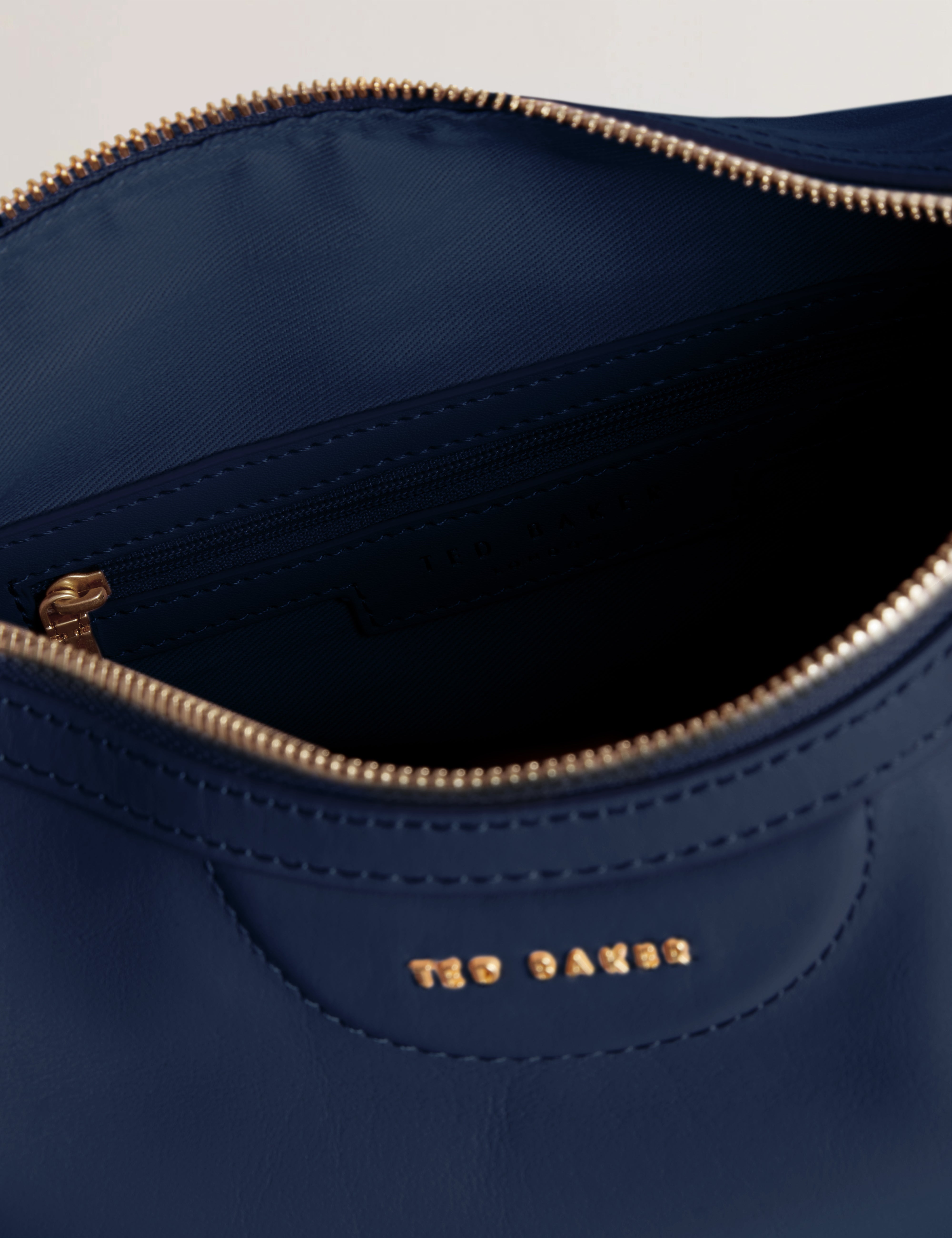 Esiah Webbing Slouchy Leather Hobo B Navy