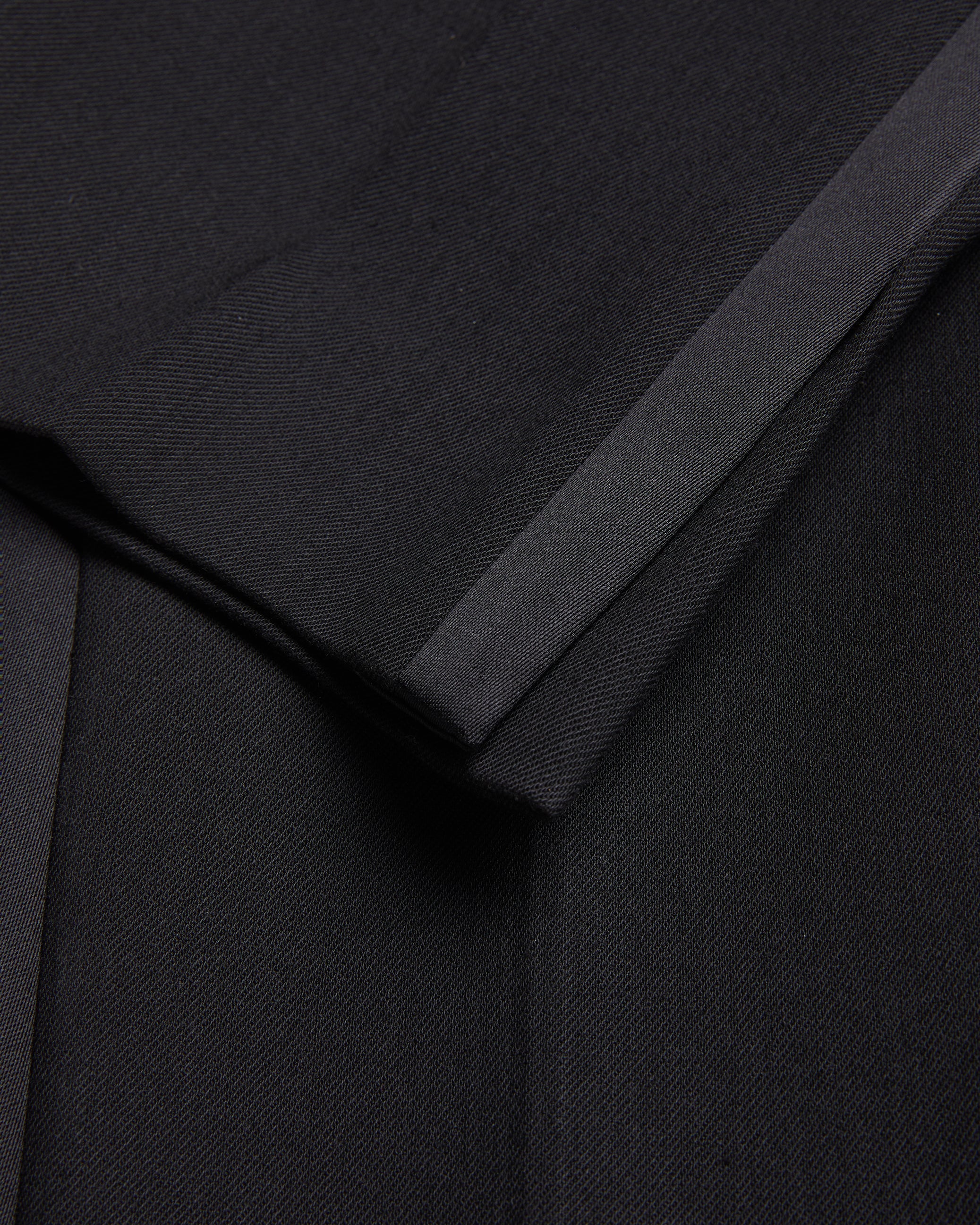 Jingut Contrast Satin Tailored Tapered Trouser Black
