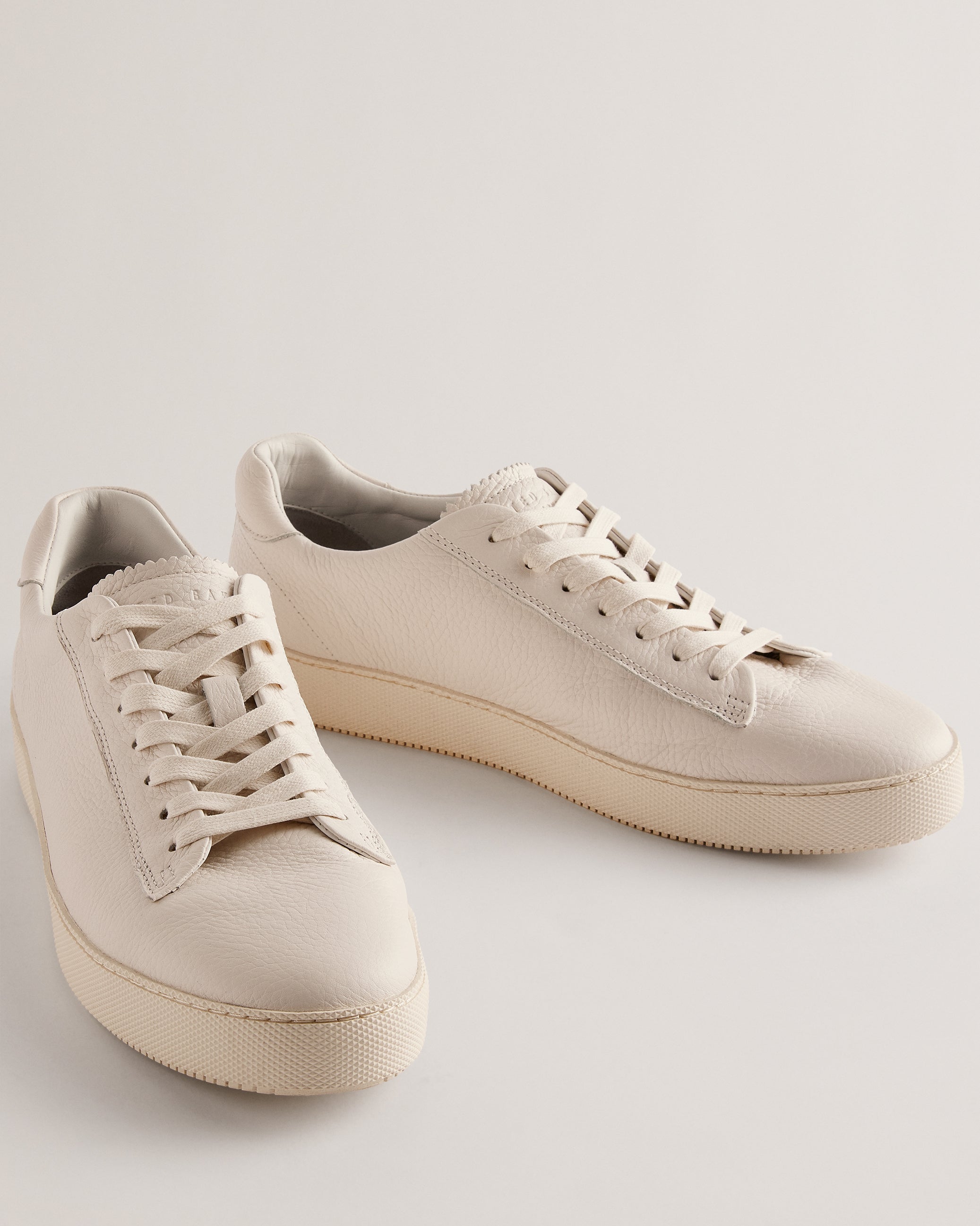 Wstwood Sneakers Shoes White