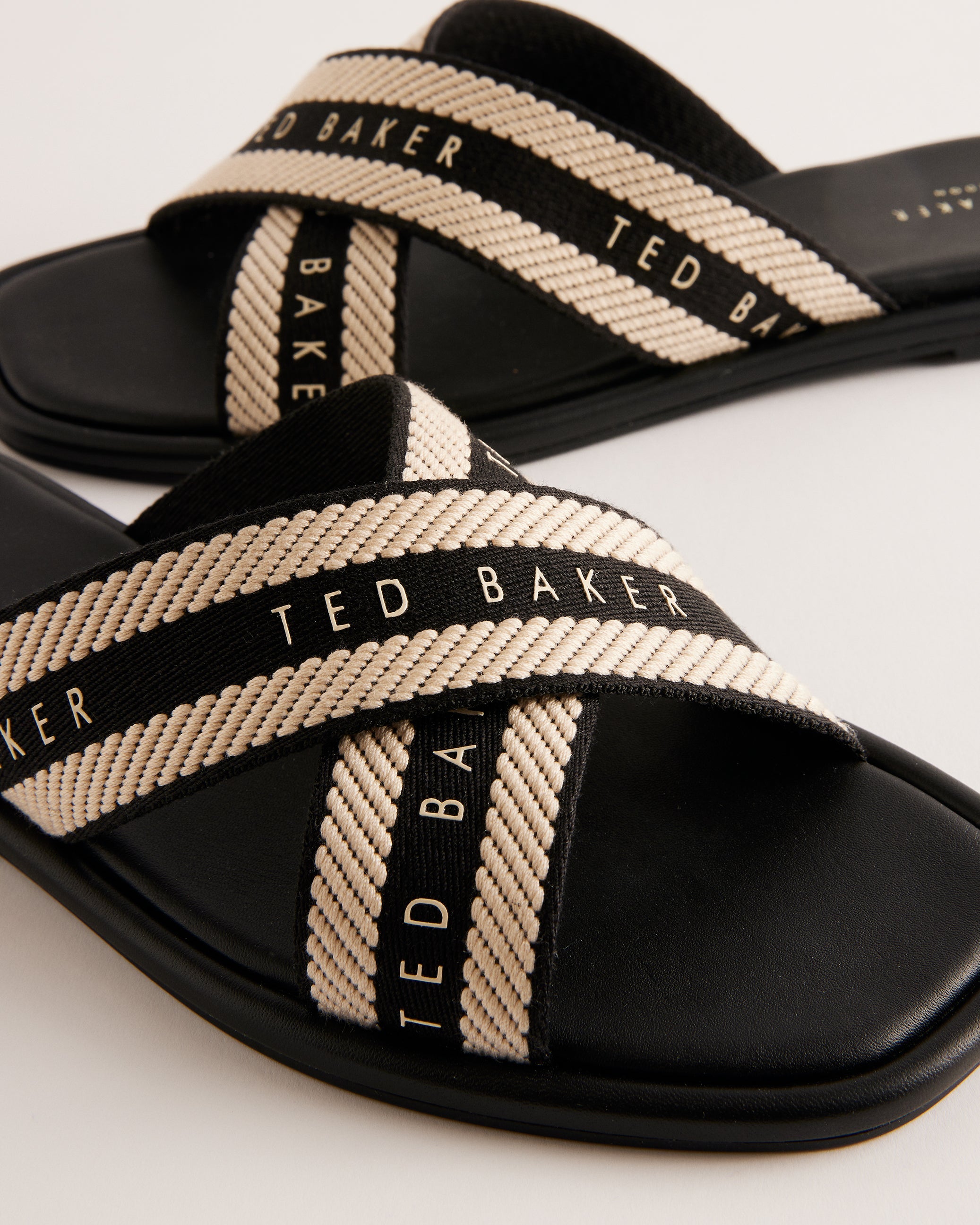 Ashika Webbing Flat Sandal Shoes Black