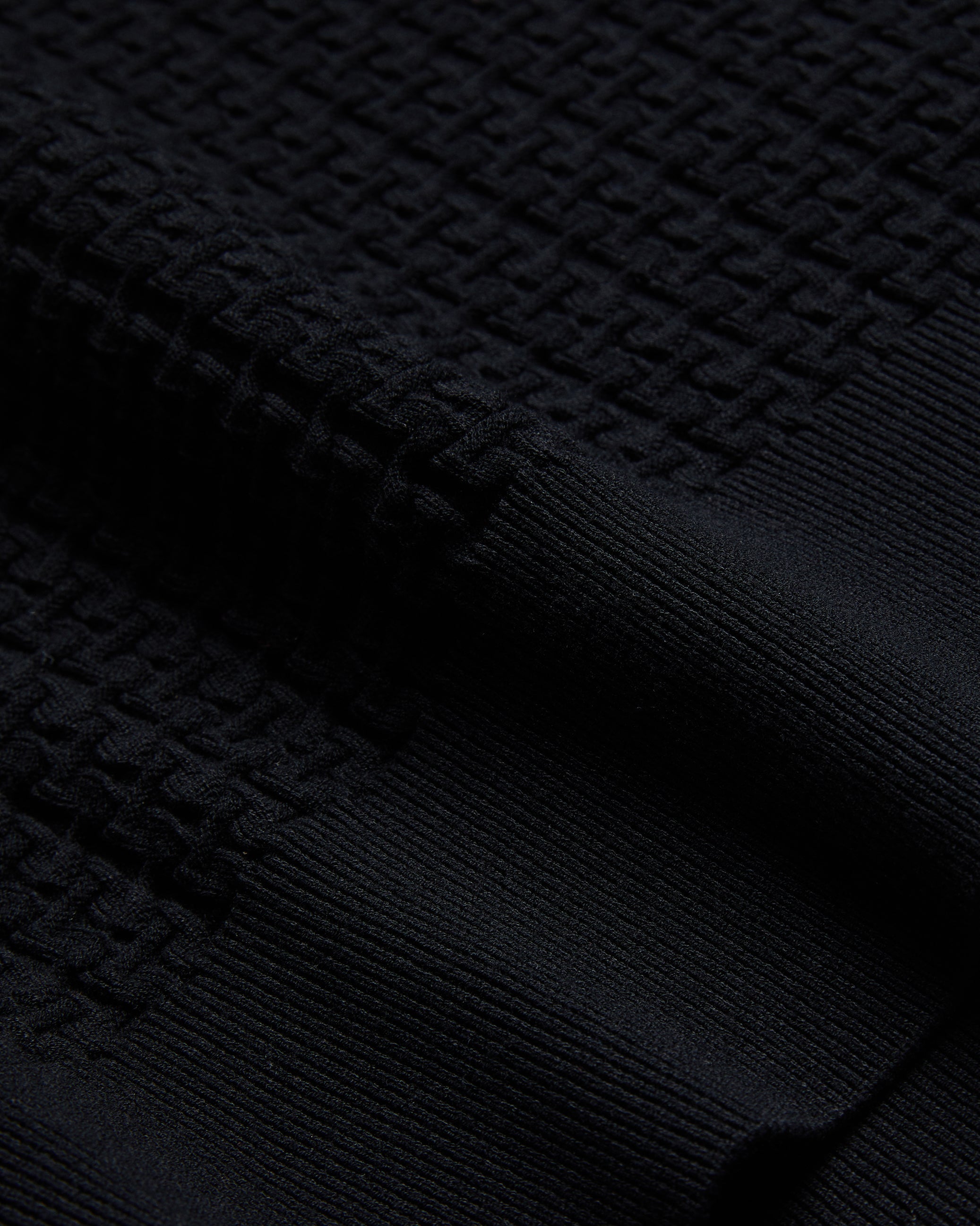 Tedtyy Jacquard Knitted Crew Neck Sweater Black