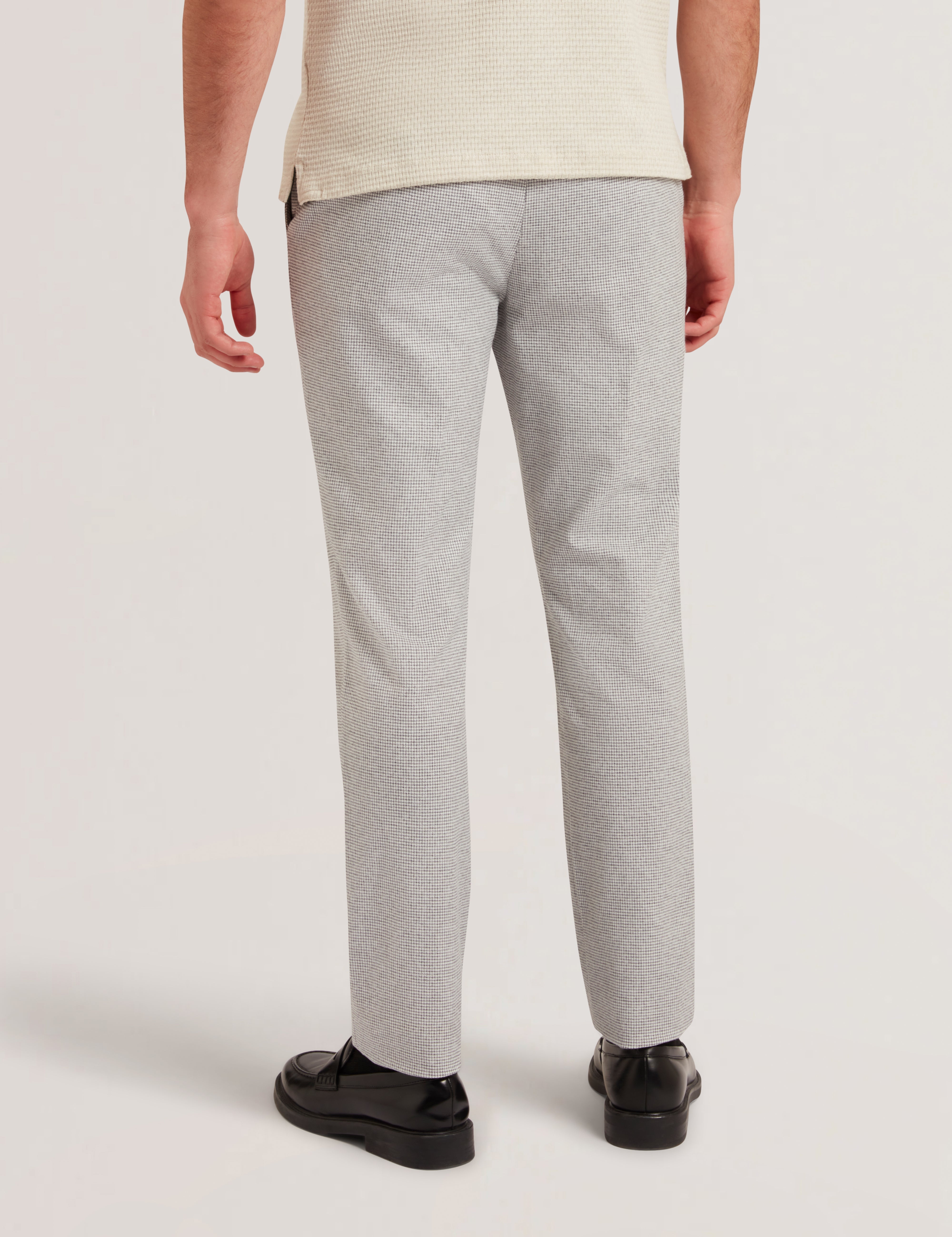 هاندلي بنطلون رمادي سليم فيت