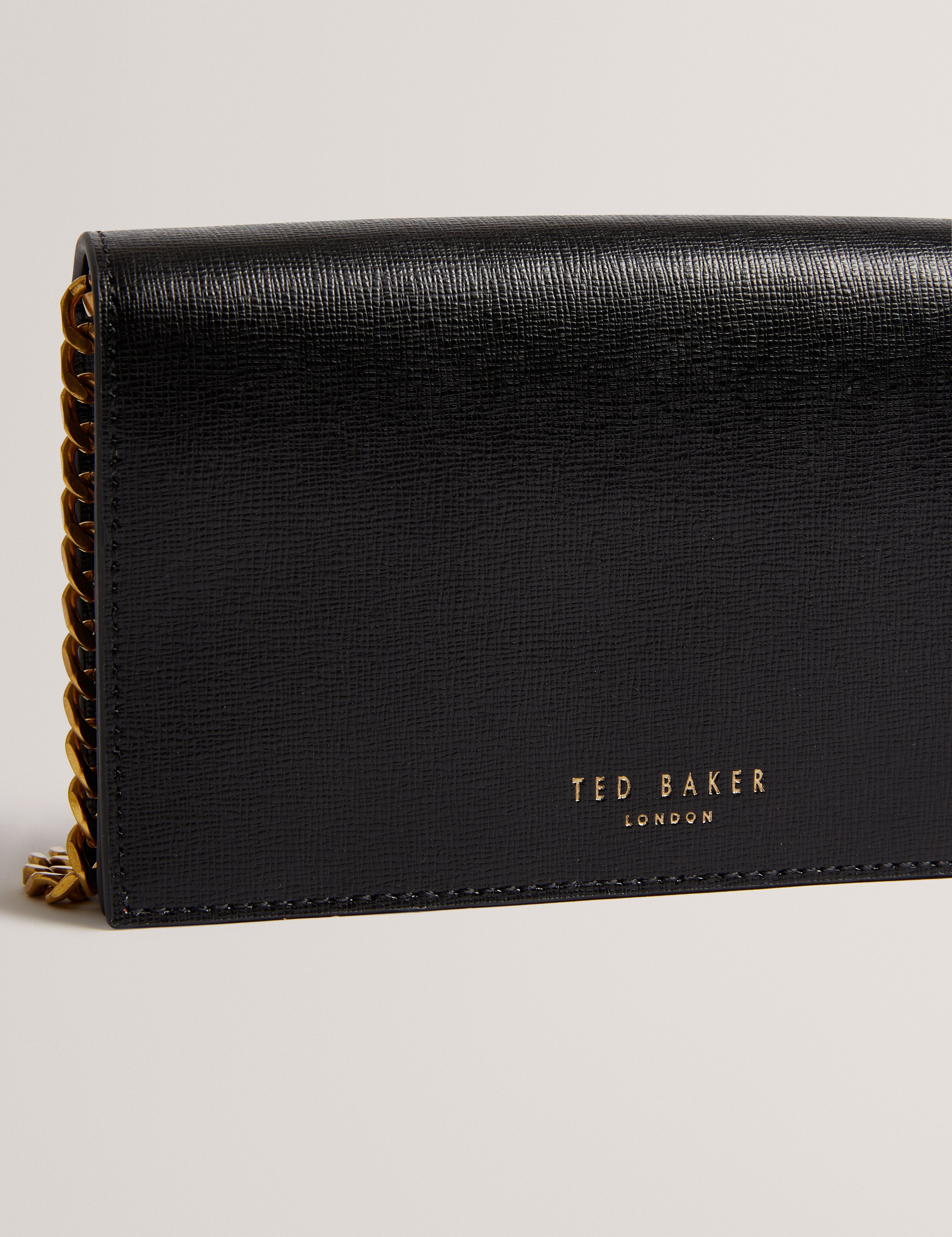 Tabina Travel Novelty Purse On Chain Black