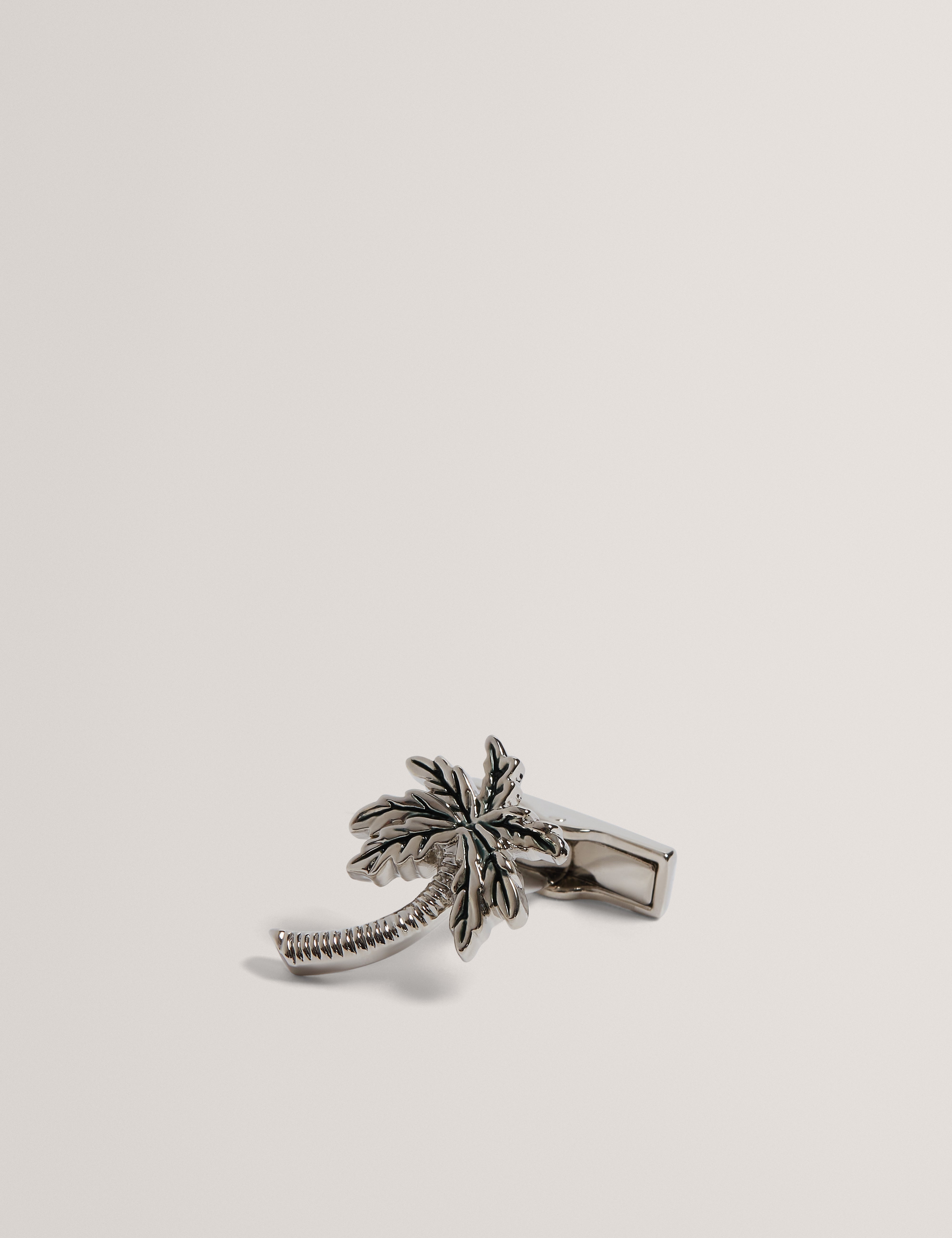 دبوس ياقة قميص من Palmiie على شكل شجرة نخيل فضي