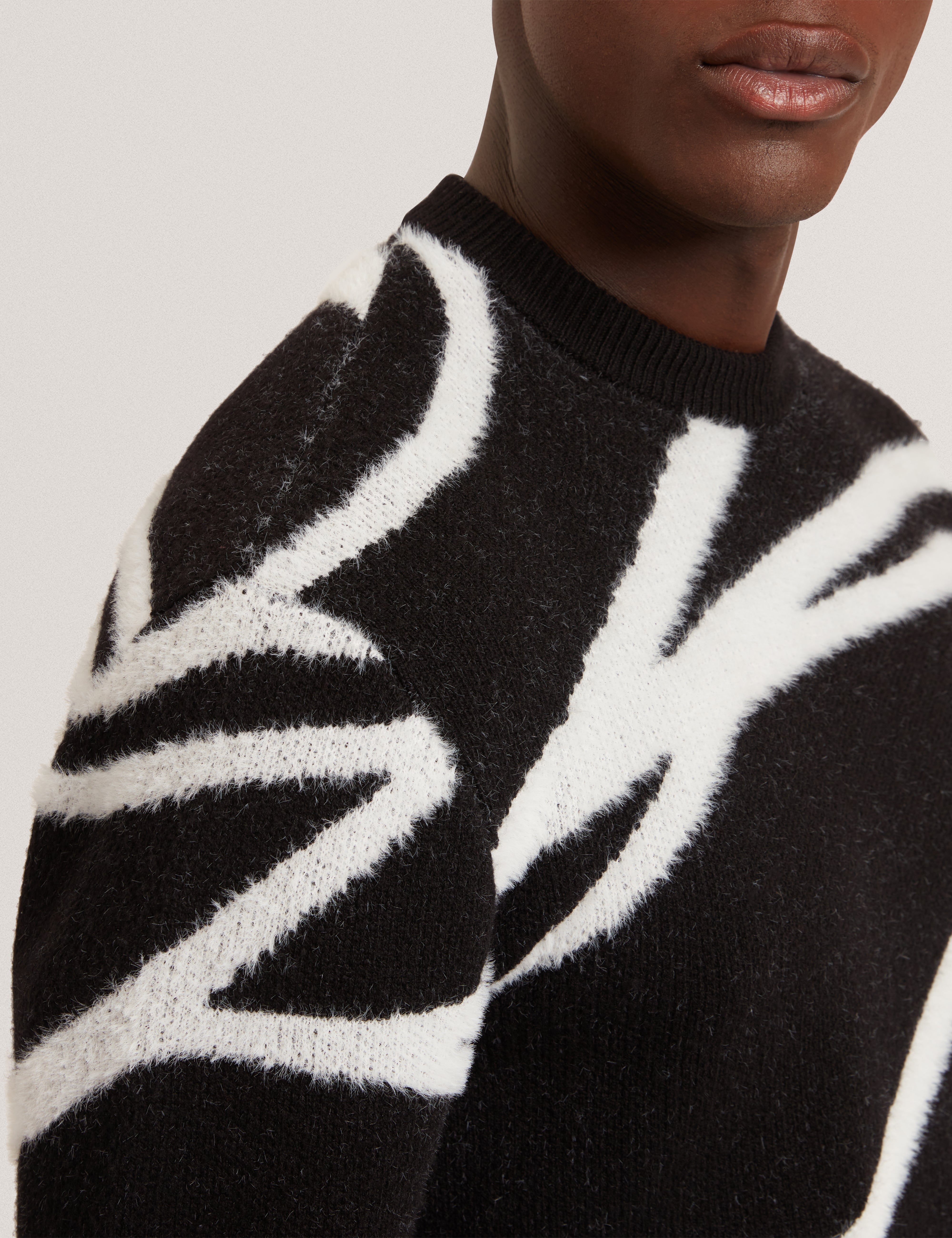 Oldrich Tb Script Graphic Jumper Black