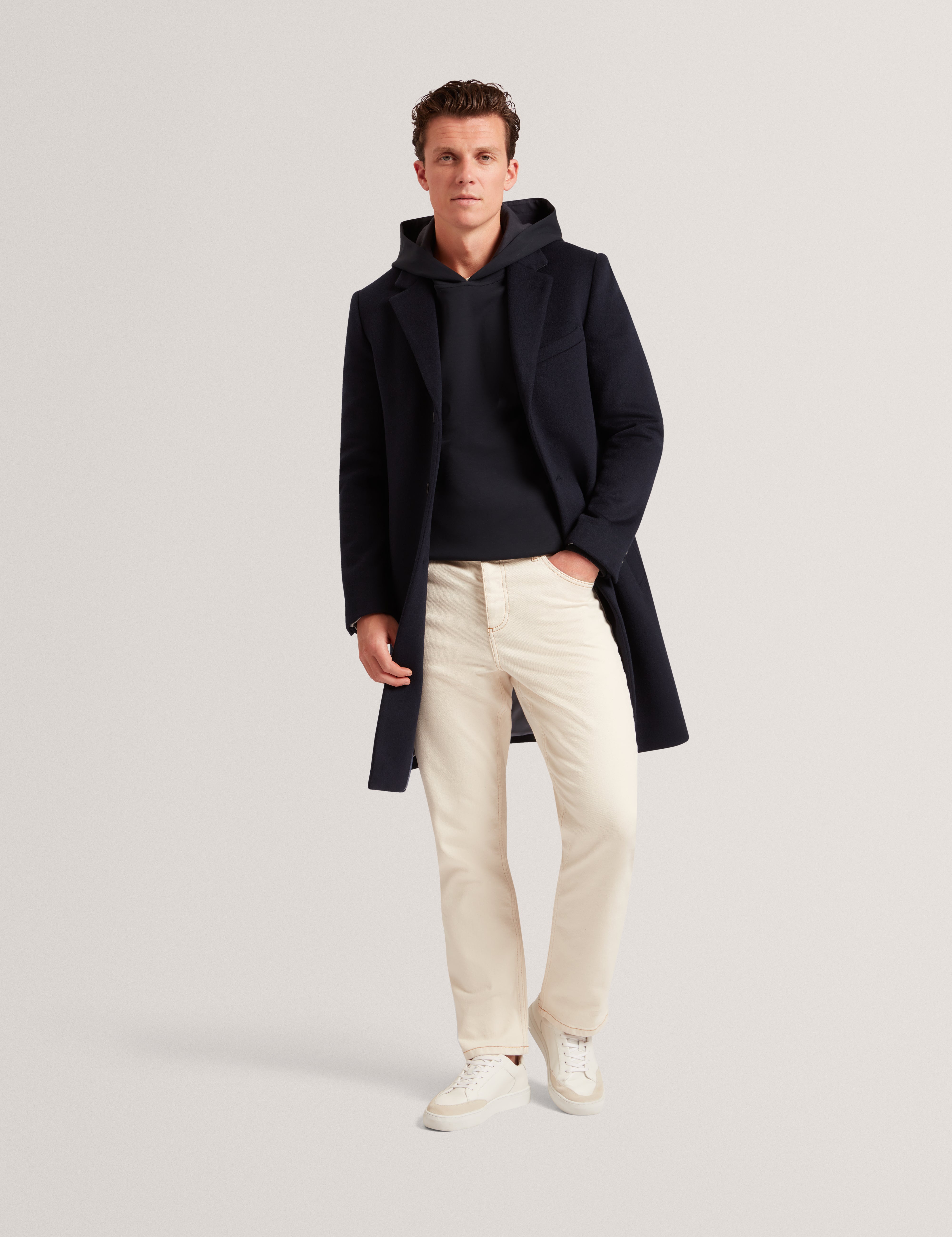 هودي بشعار Boids وحواف قرص العسل باللون الأزرق الداكن