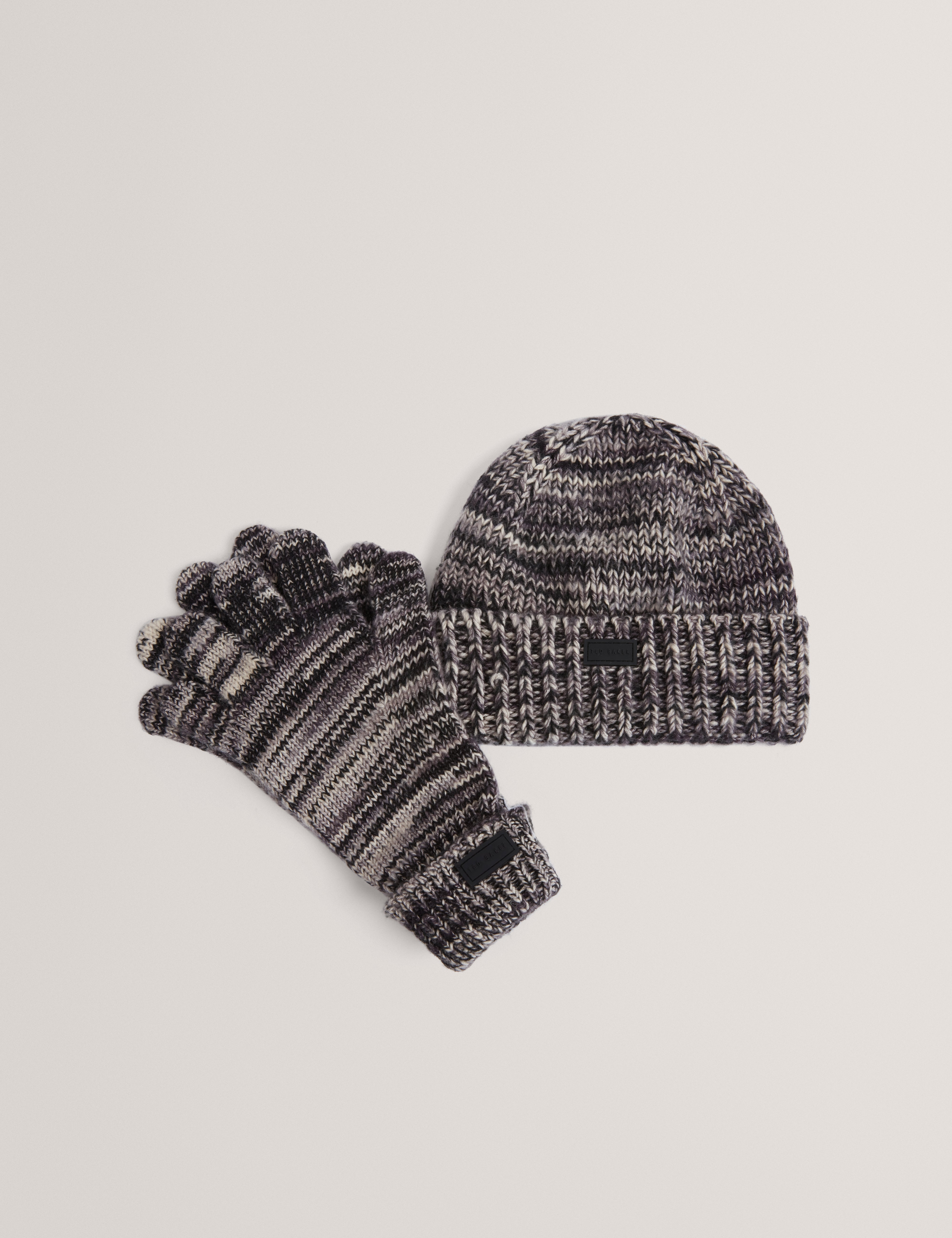 Scoty Knitted Hat And Glove Set Grey