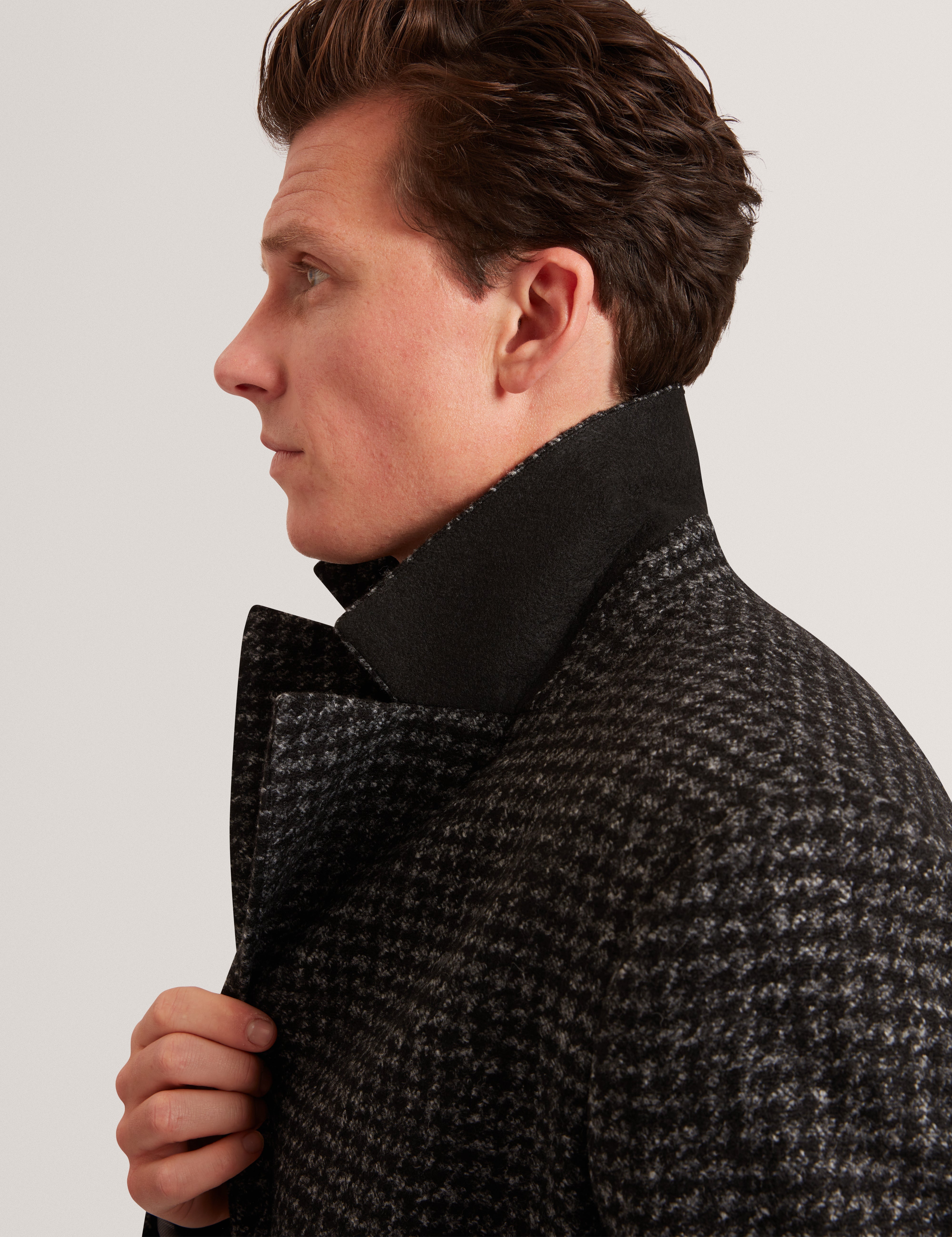 معطف إبسوم محبوك ذو تصميم 