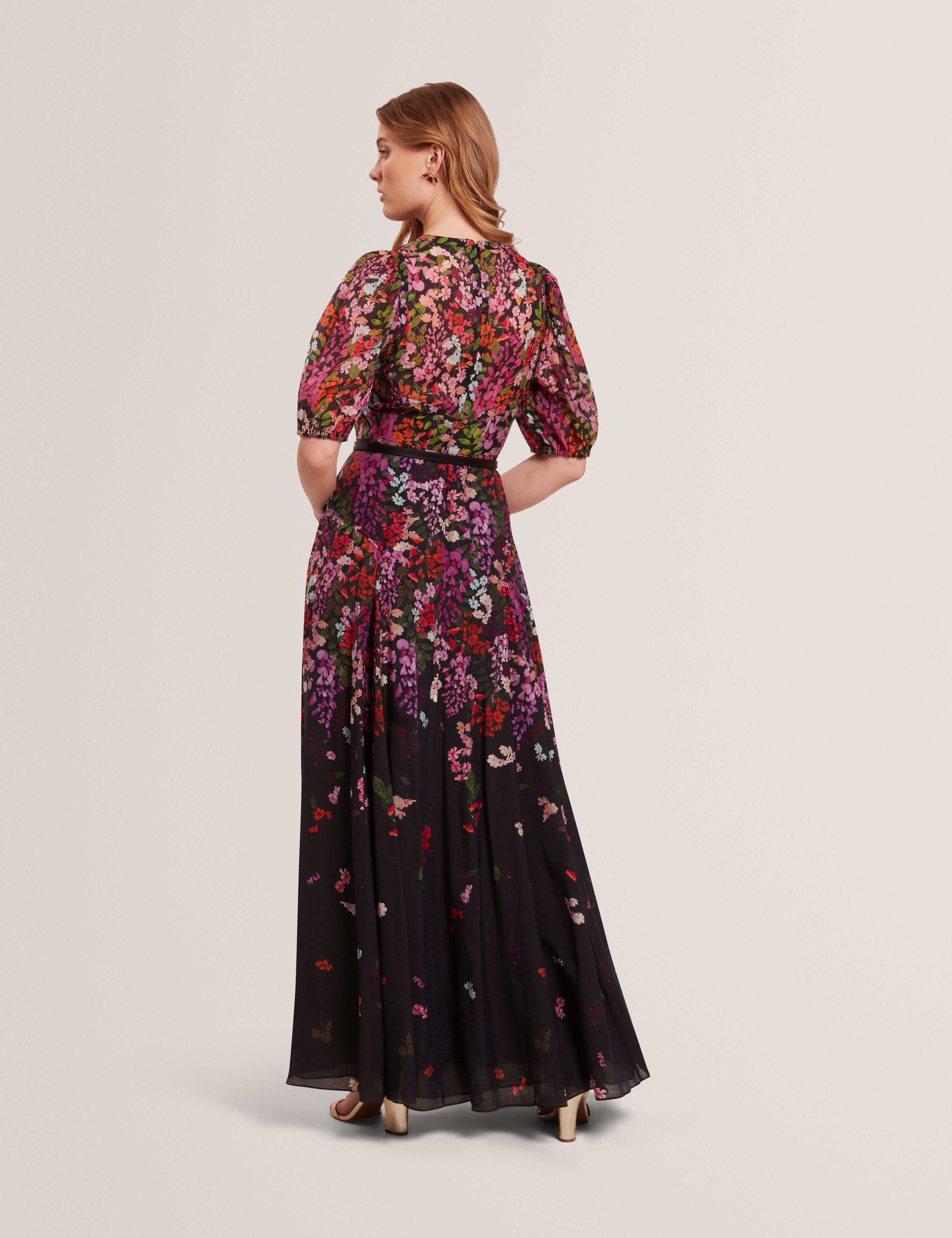 Zahhla Printed Puff Sleeve Maxi Dress Black