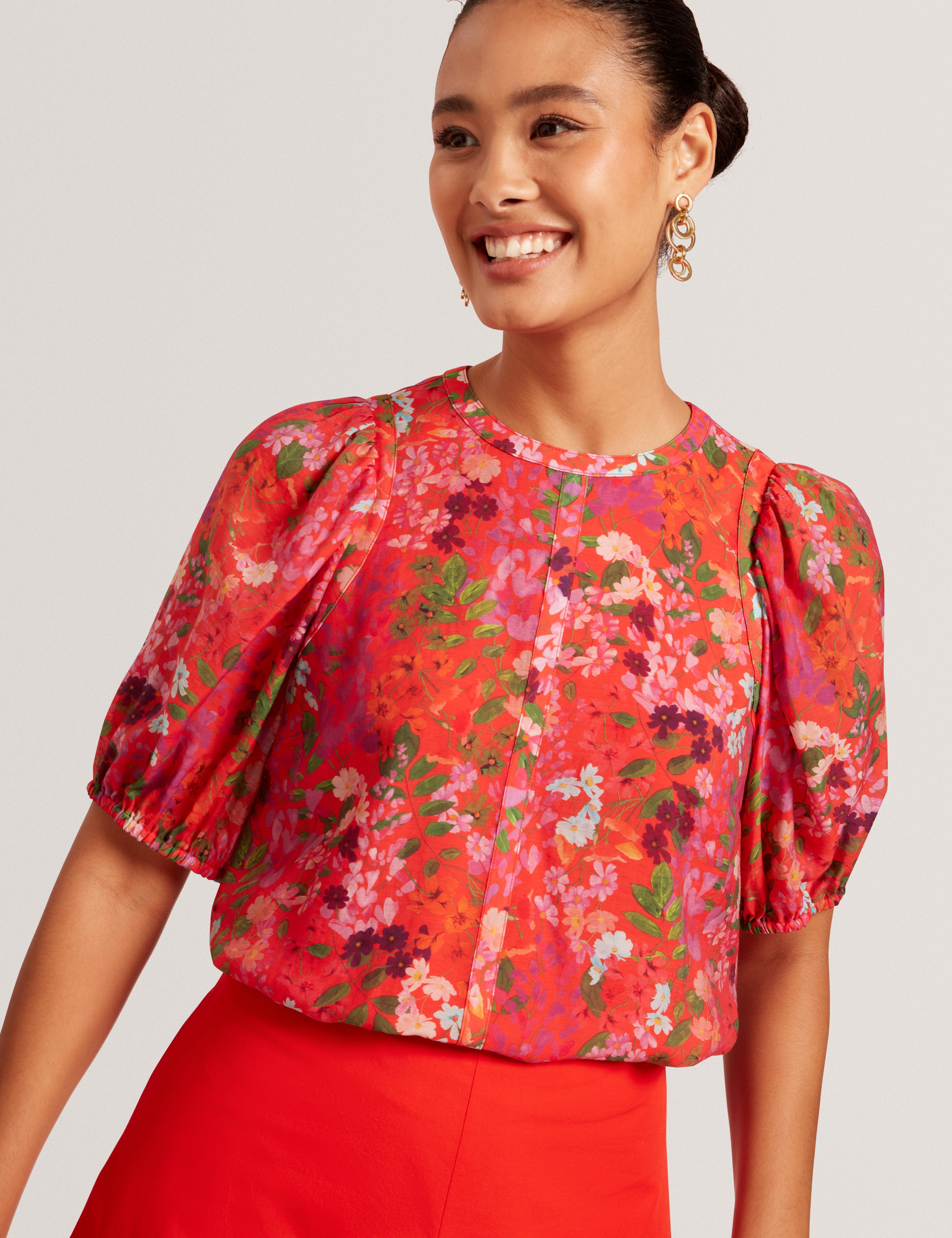 Hahtie Printed Puff Sleeve Top Red
