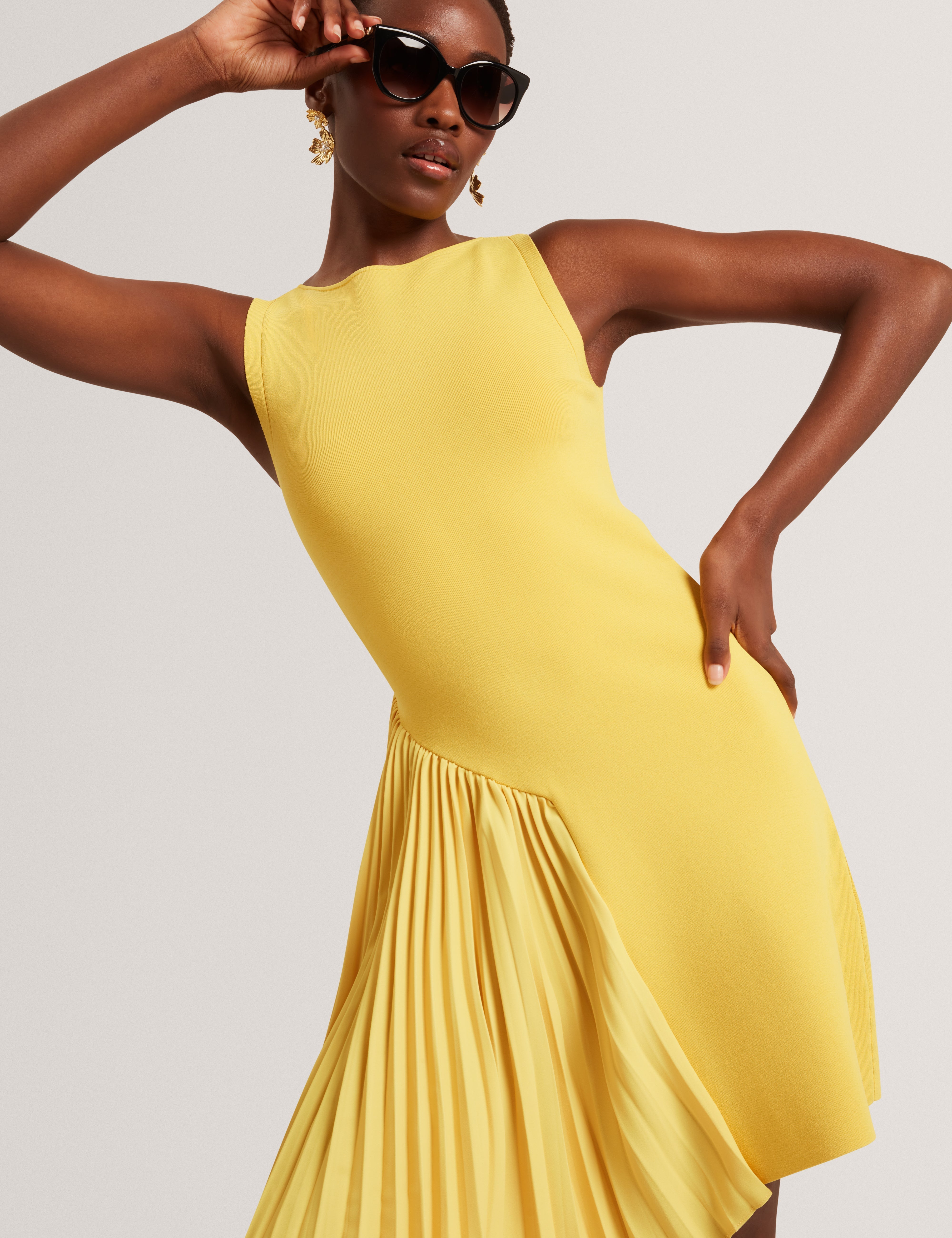 Jacara Sleeveless Knit Mini Dress With Pleat Yellow