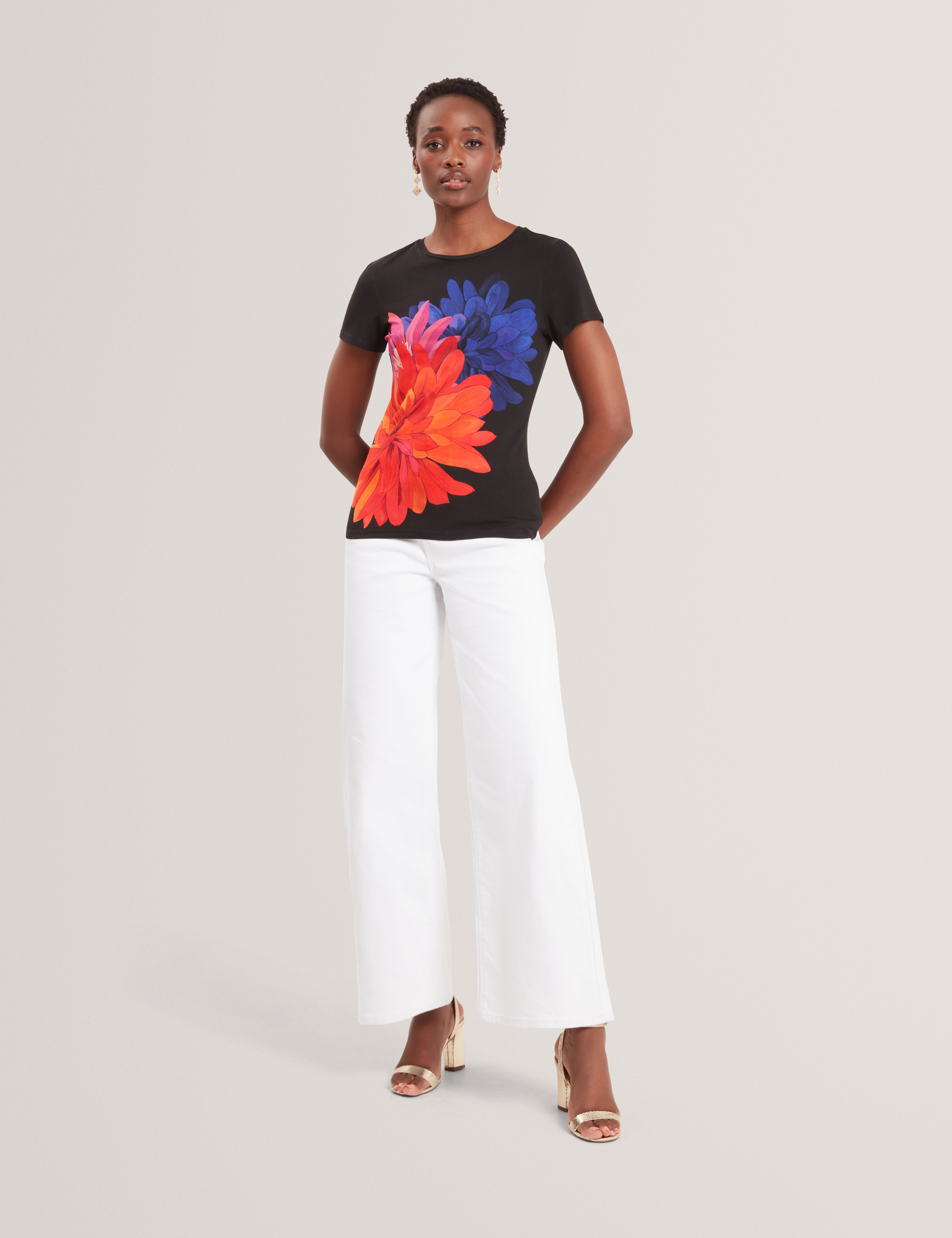 Riccia Printed Fitted Tee Black