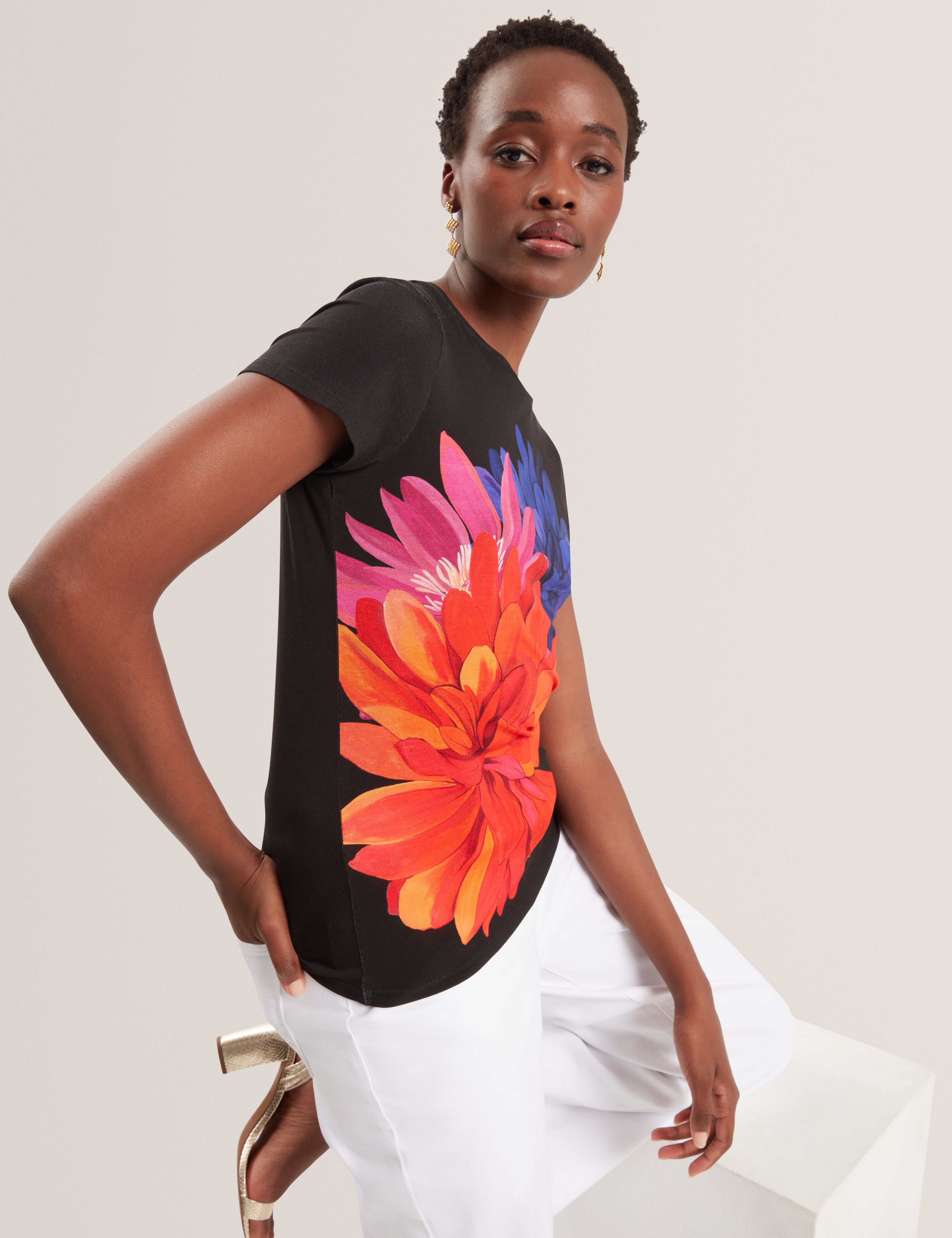 Riccia Printed Fitted Tee Black