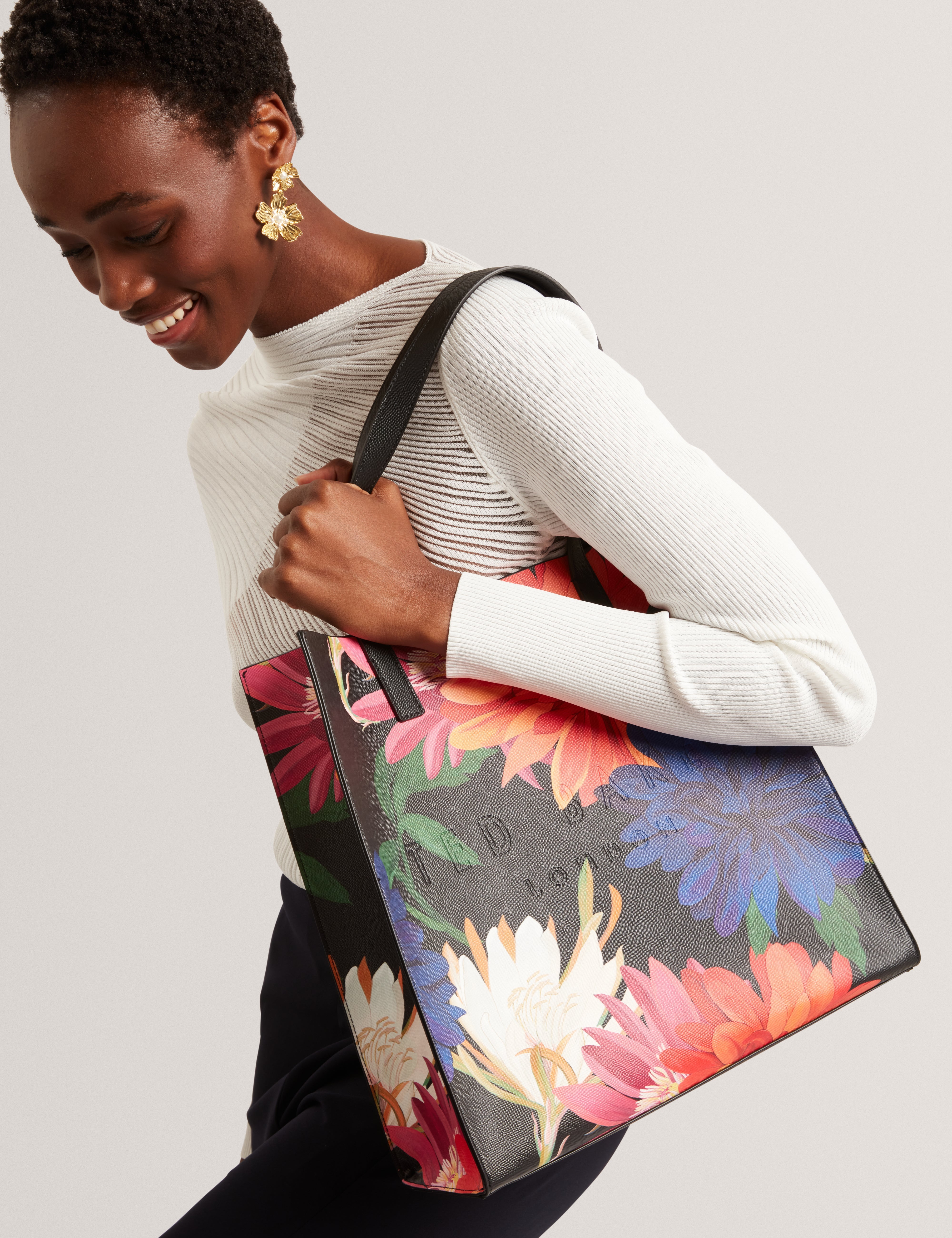 Amarly Printed Dahlia Large Icon Bag Black