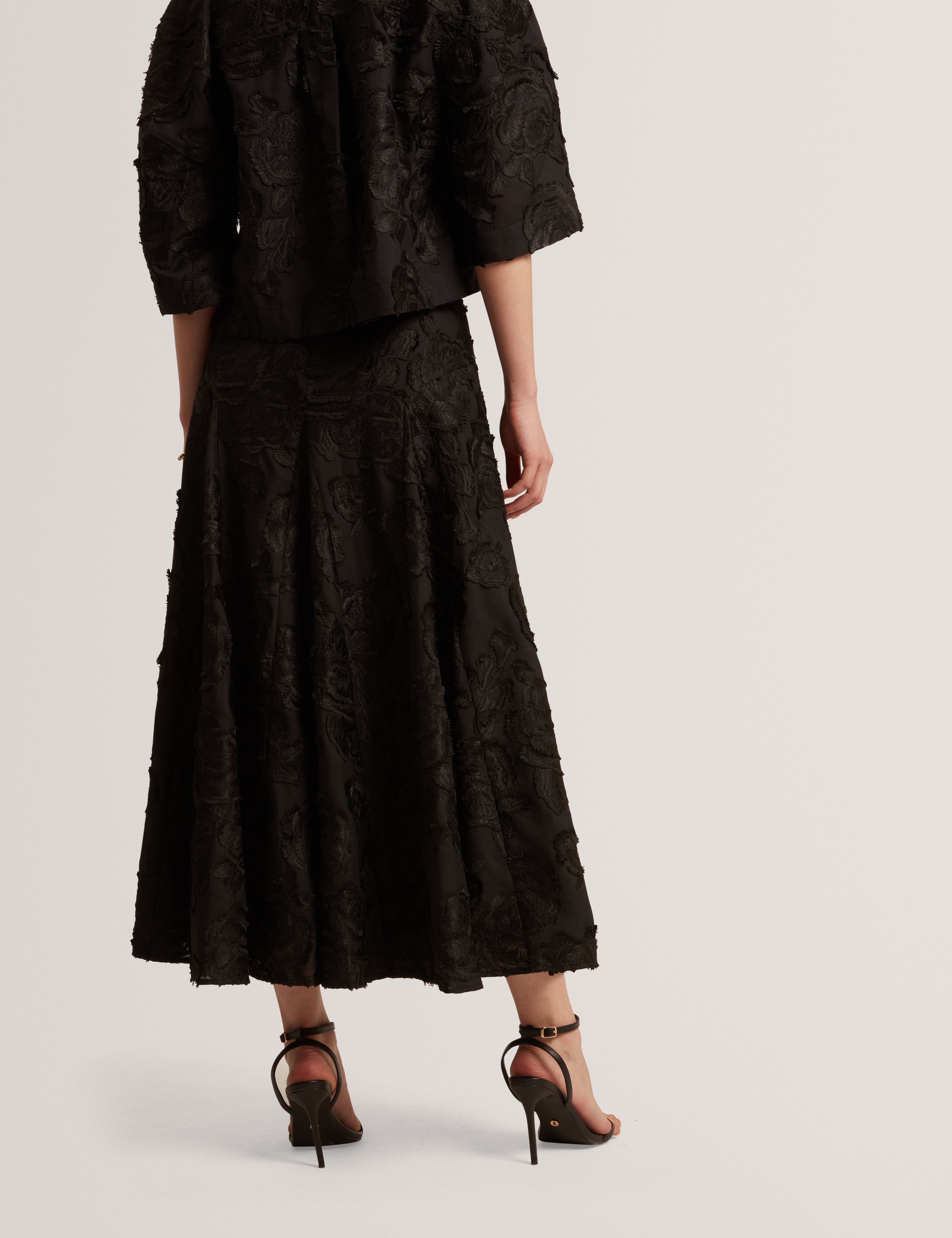 Eccrina Textured Rose Detail Midi Skirt Black