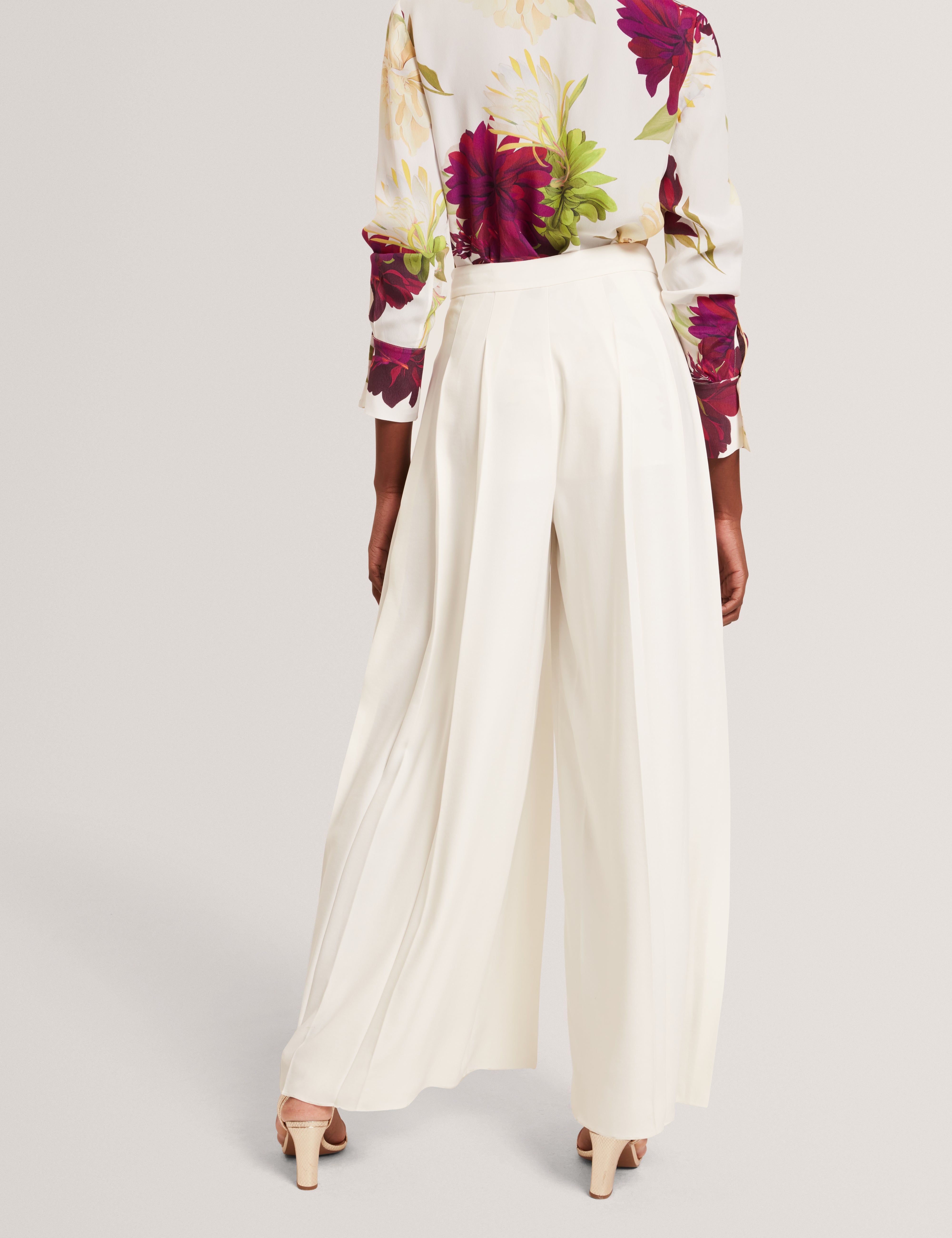 Duuva Box Pleat Wide Leg Trouser Ivory