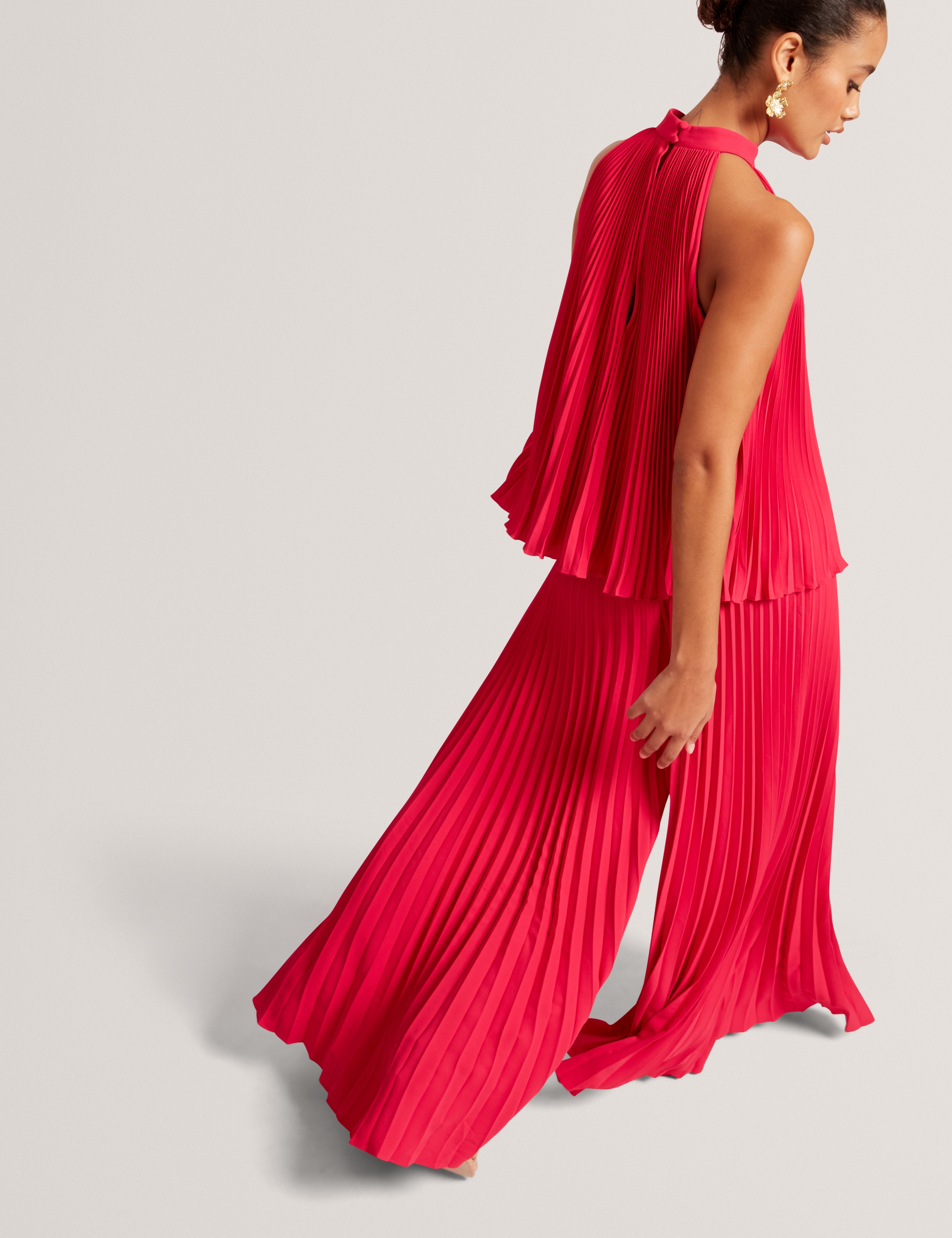 Haryx Pleated Wide Leg Crepe Trouser Fuchsia