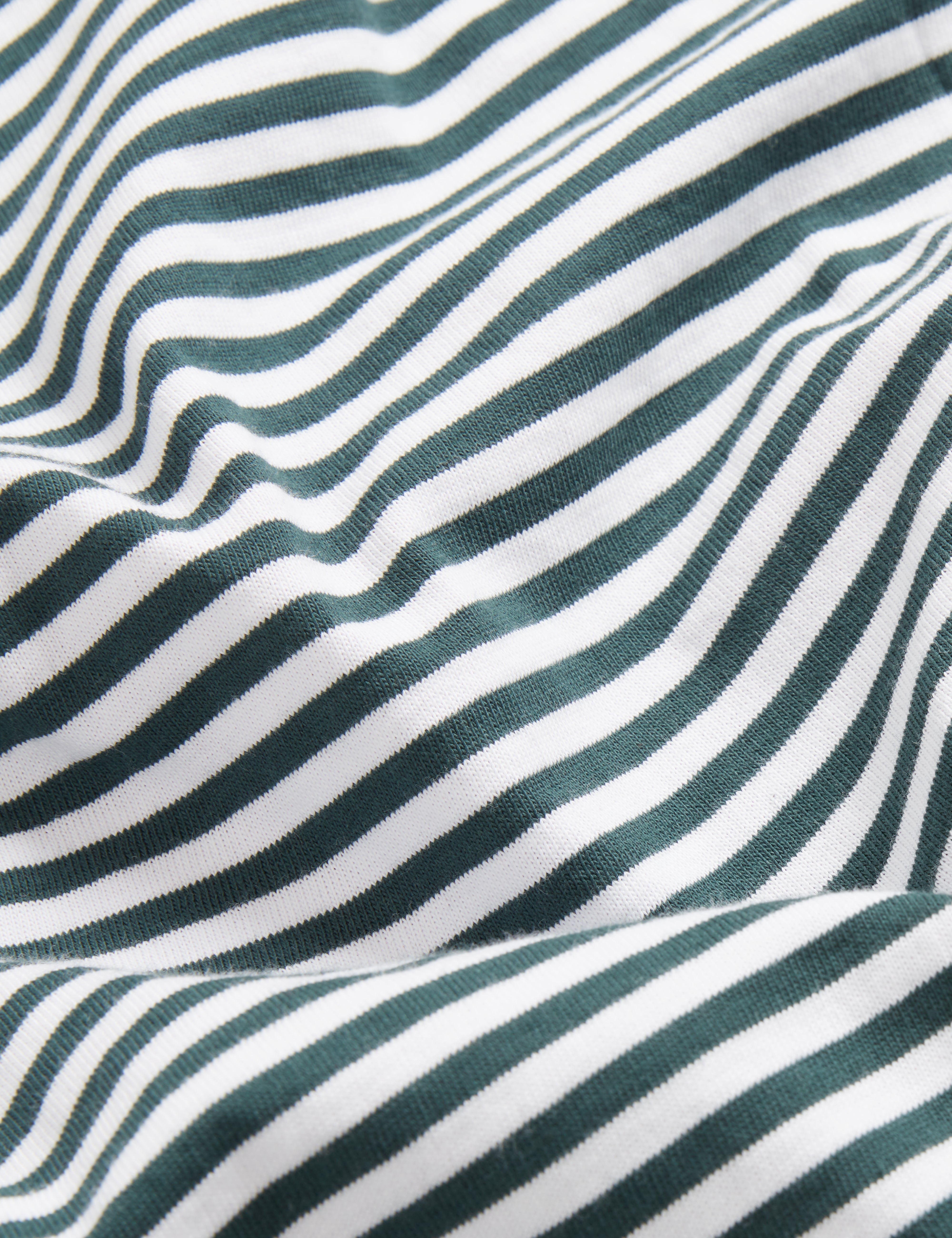 تي شيرت أورمي مخطط بأكمام قصيرة باللون الأخضر الداكن