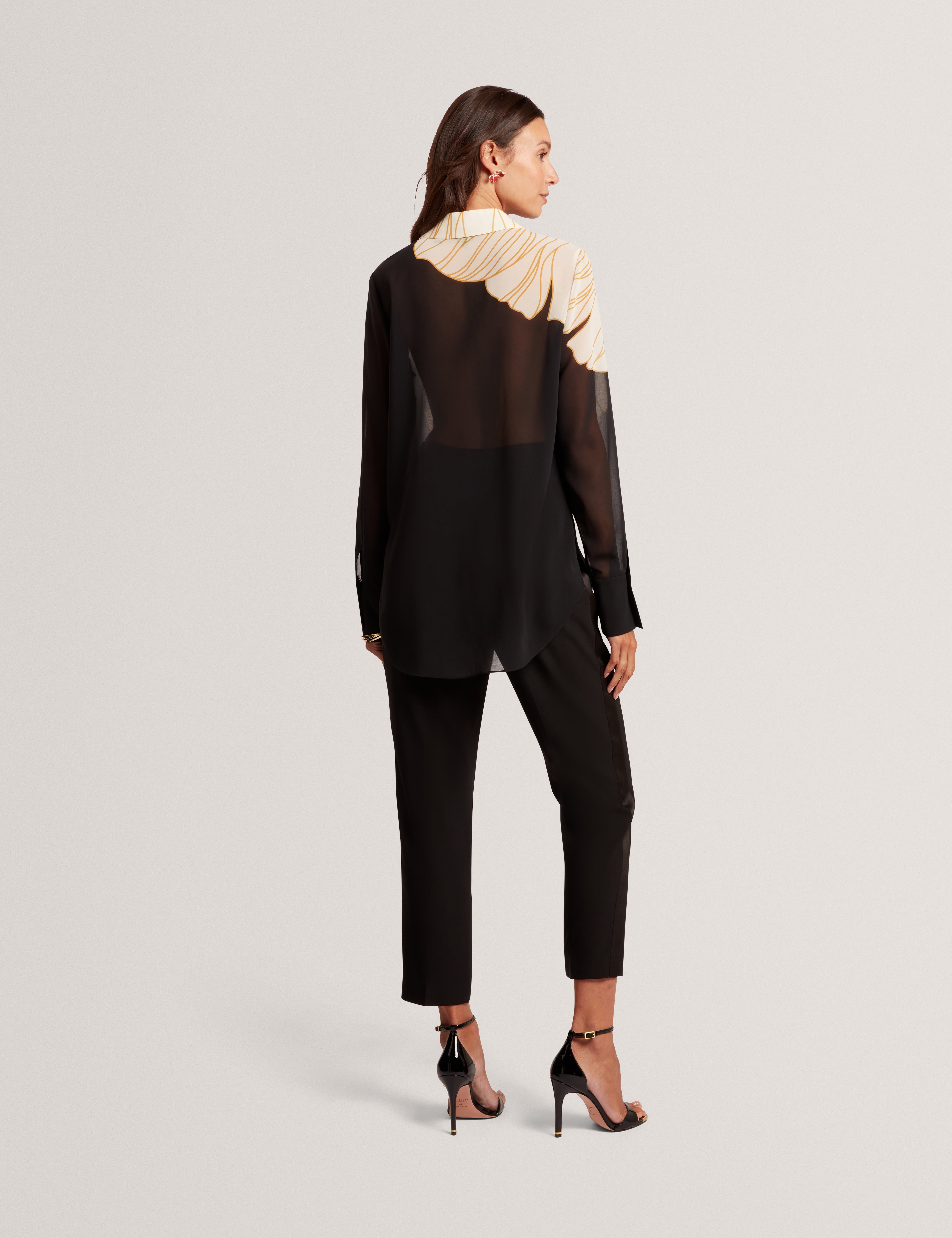 Nekeata Printed Long Line Shirt Black