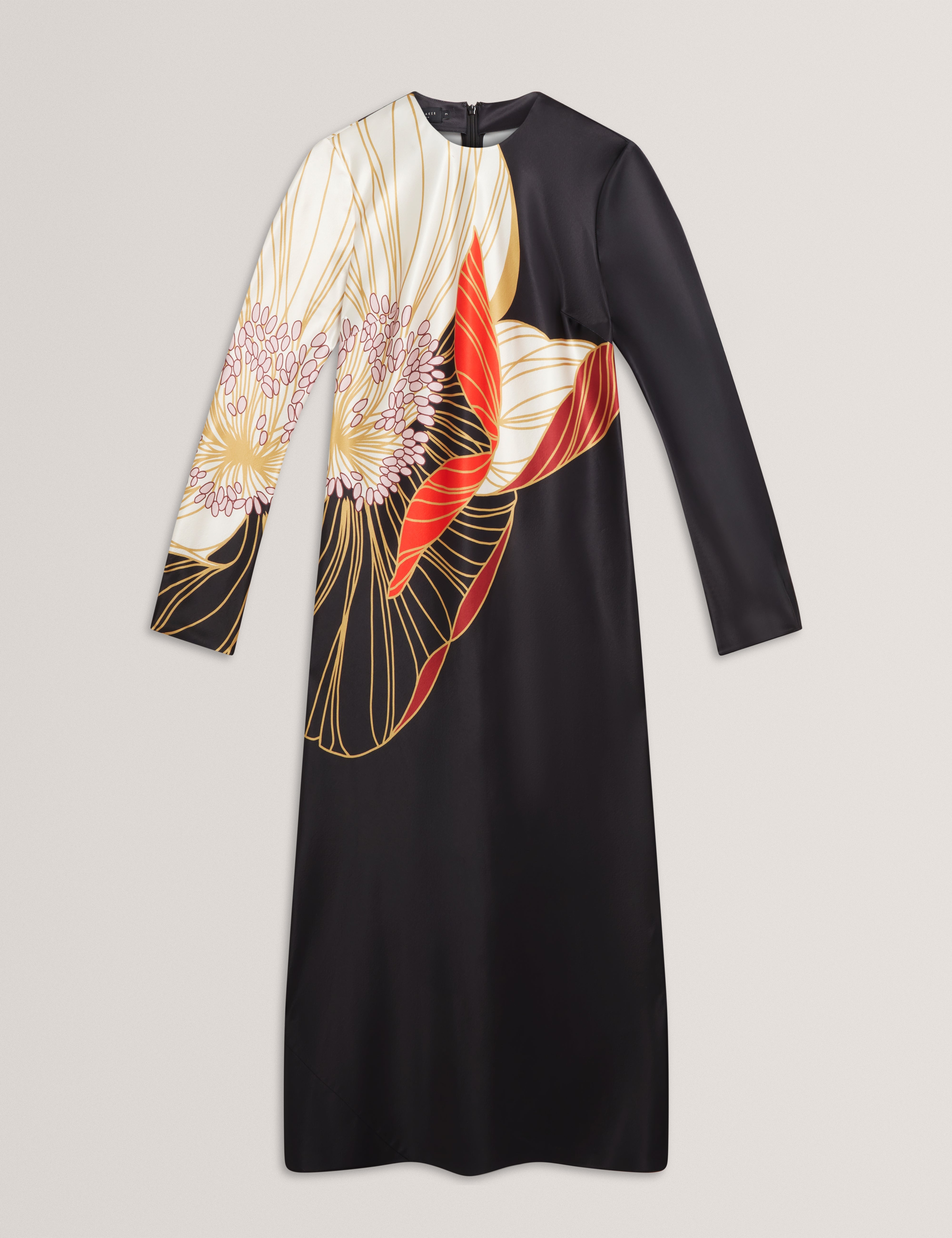 فستان أسود ميدي بأكمام طويلة وطبعة جذابة