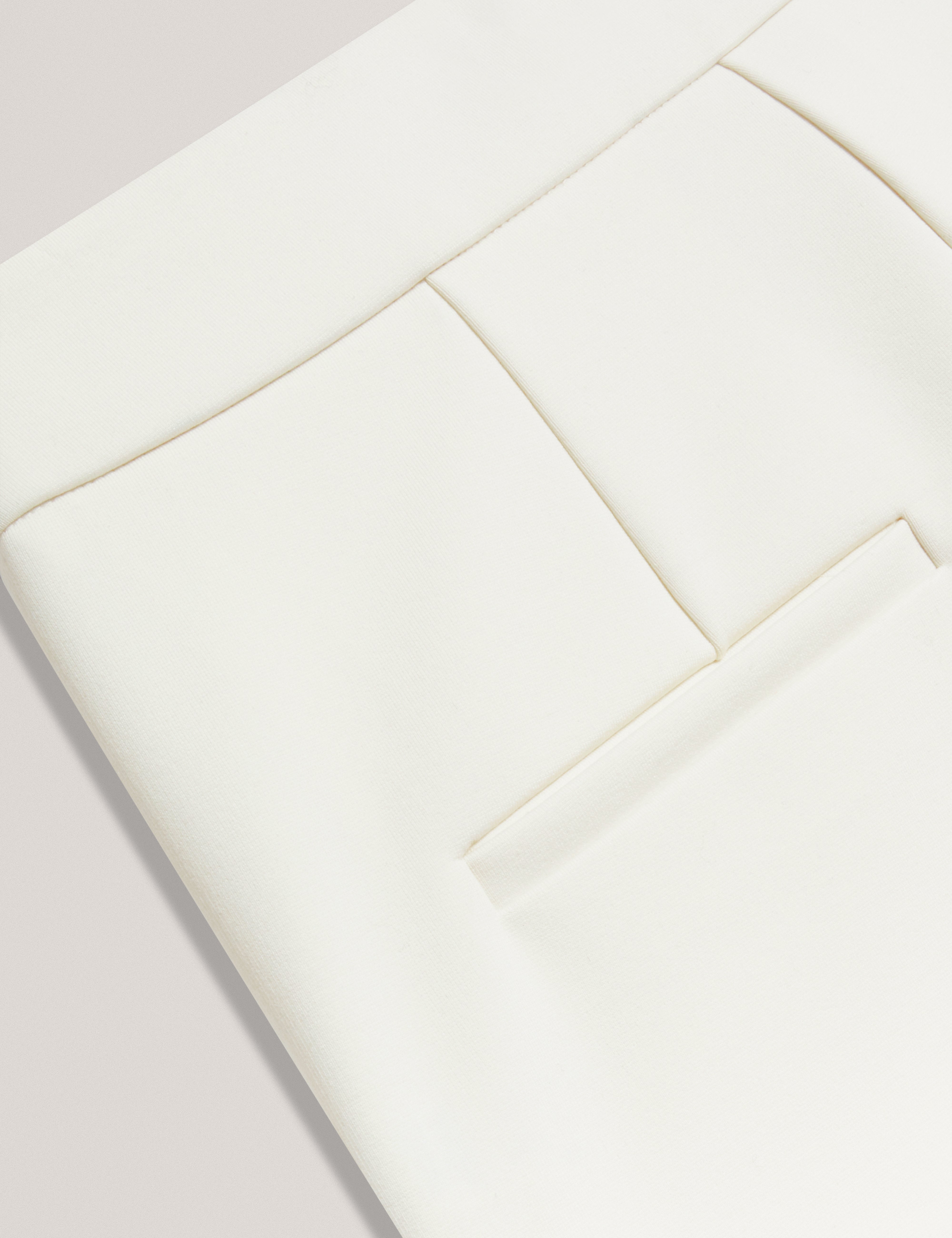 إندريف بنطلون واسع بخصر عالٍ لون عاجي