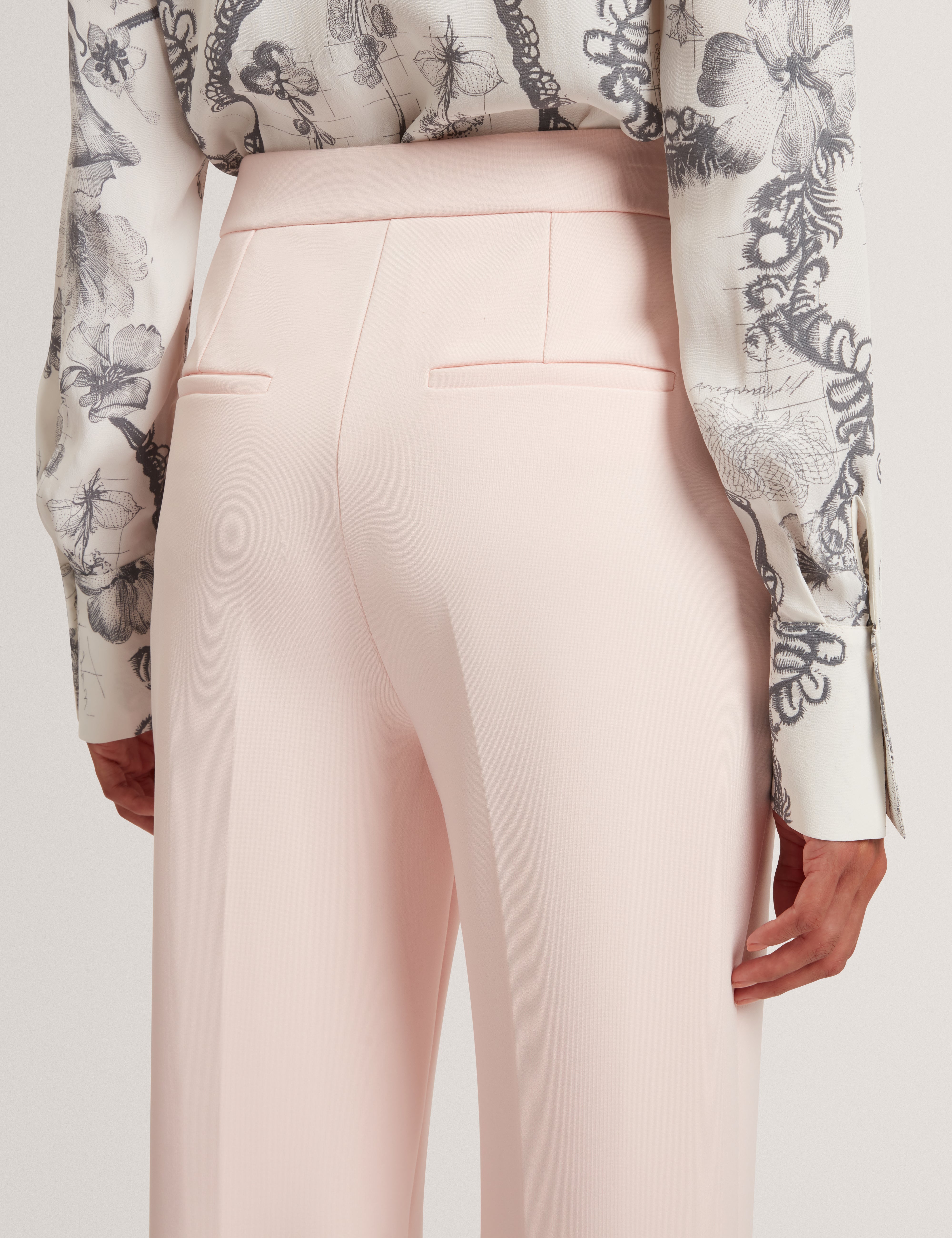 إندريف بنطلون واسع بخصر مرتفع لون وردي فاتح