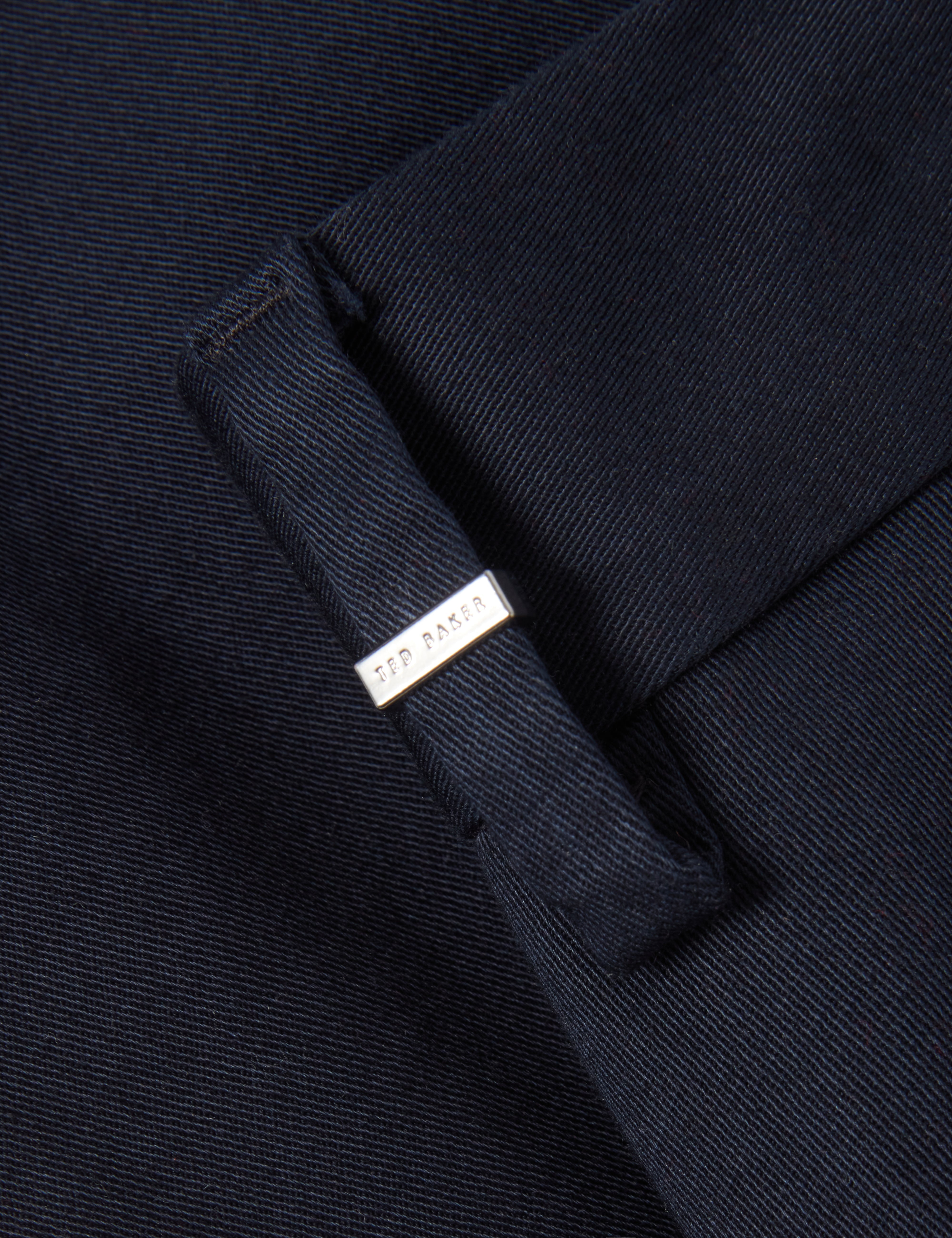 بنطلون شينو ضيق قابل للتمدد من Howeton باللون البحري