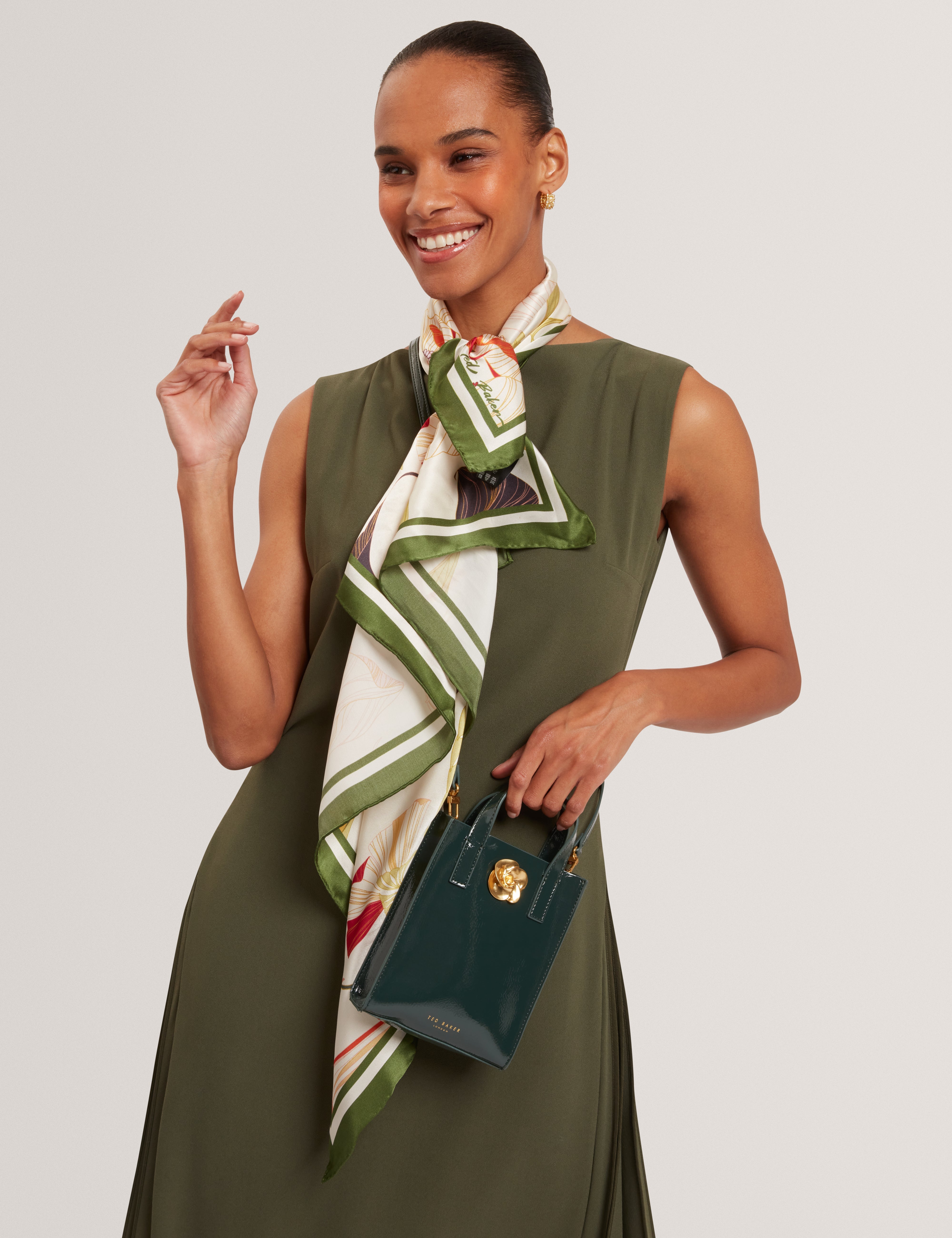 روزيم حقيبة صغيرة باللون الأخضر الداكن