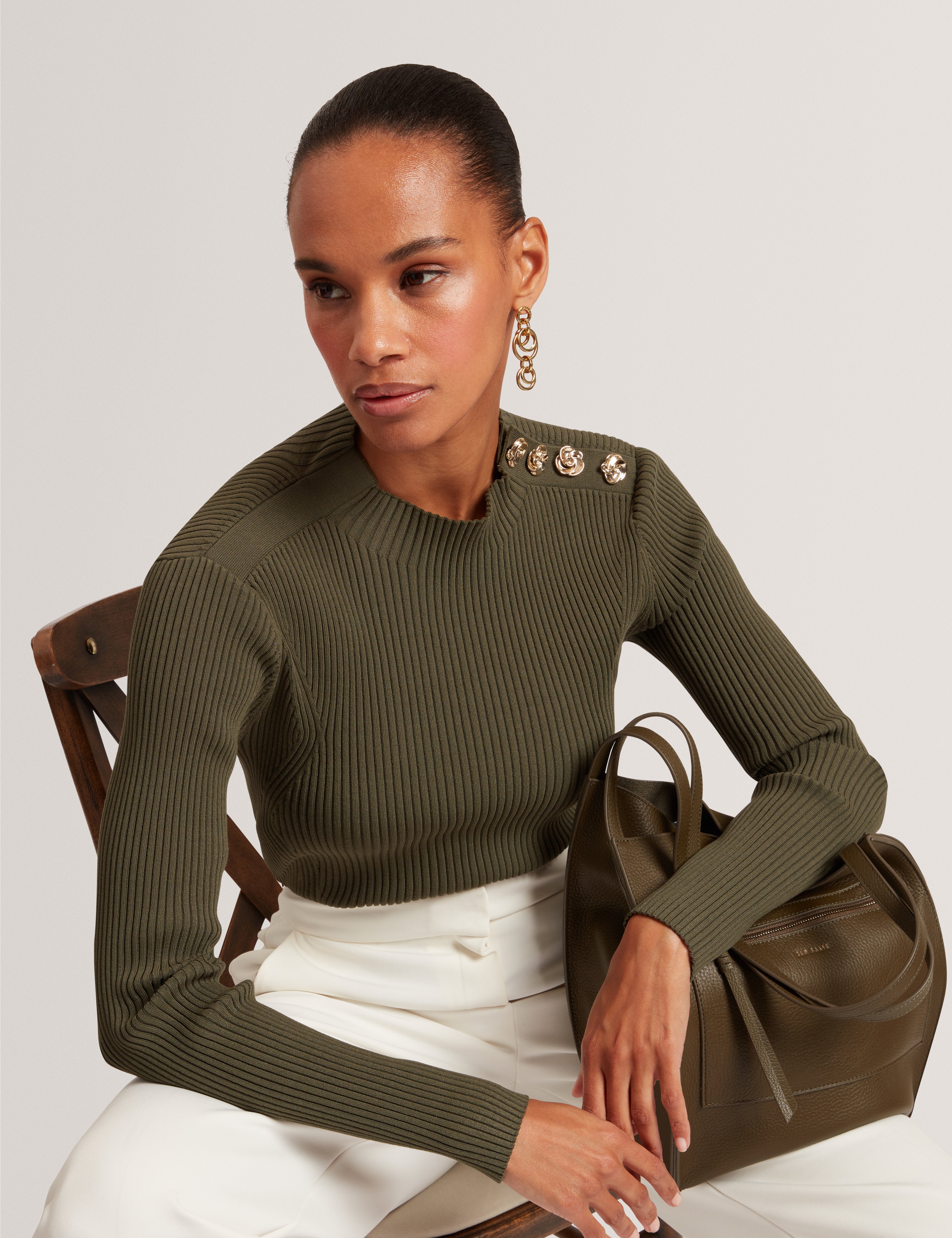 بلينا روز سترة محبوكة بأكمام طويلة لون أخضر داكن