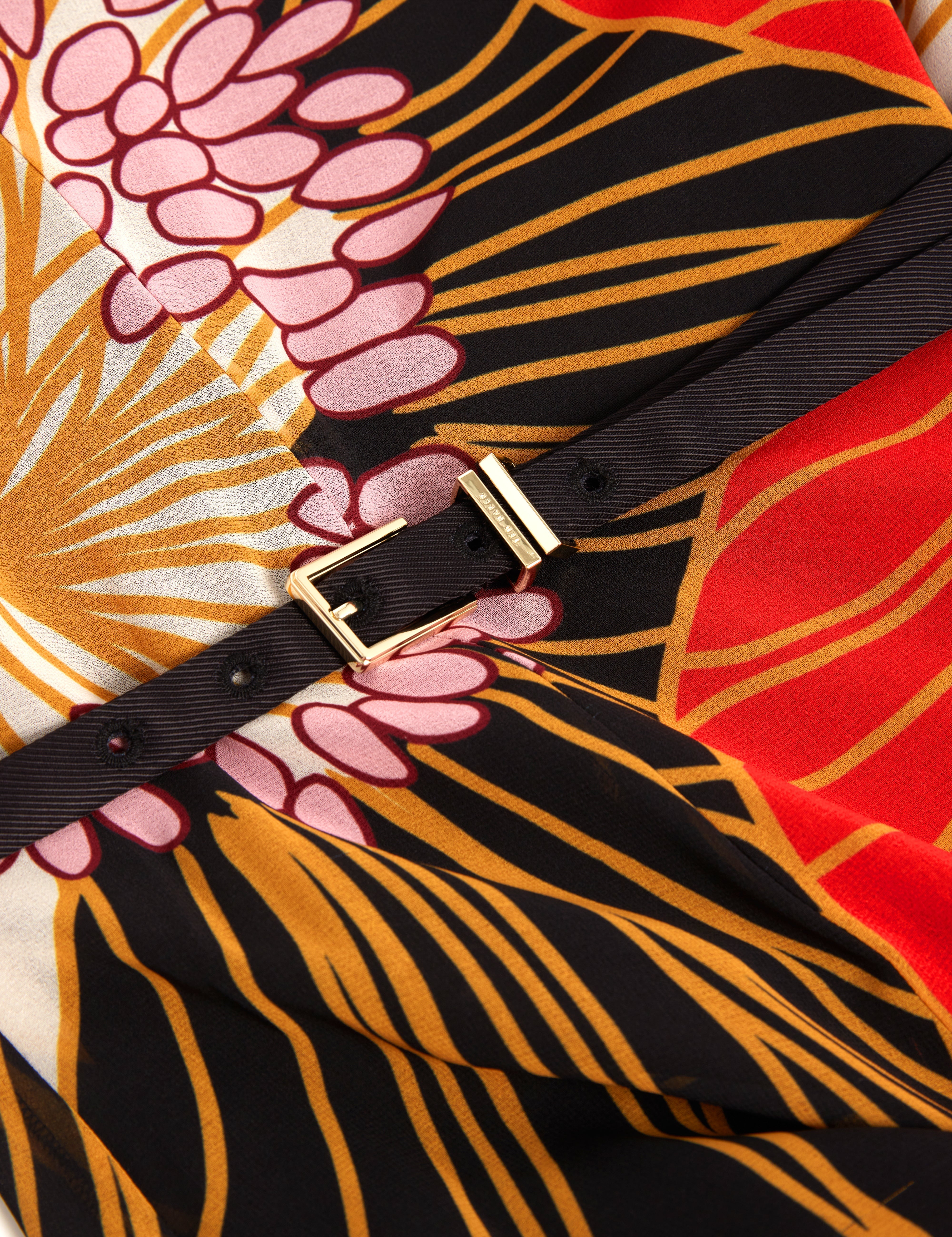 Cammeli Long Sleeve Printed Maxi Dress Black