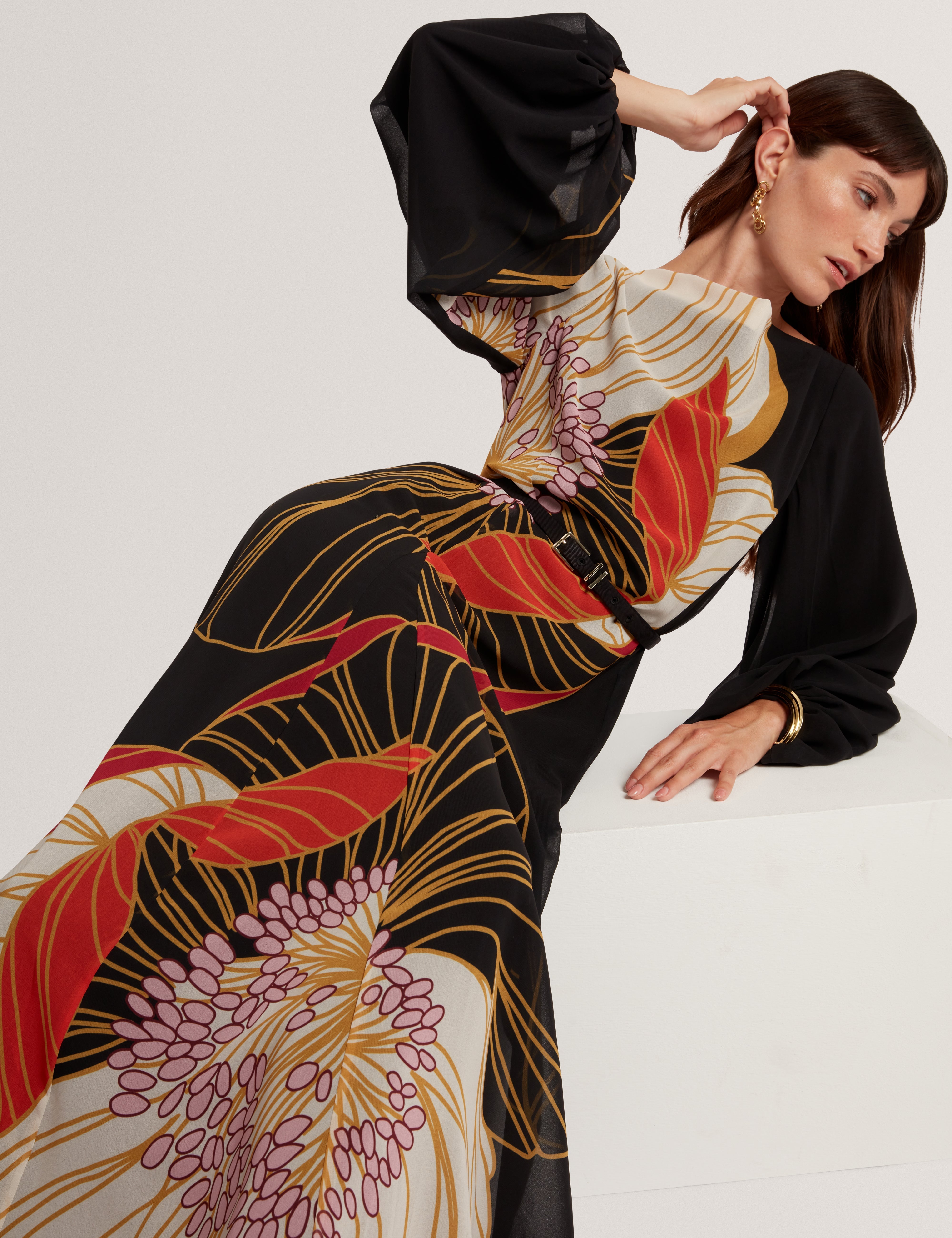 Cammeli Long Sleeve Printed Maxi Dress Black