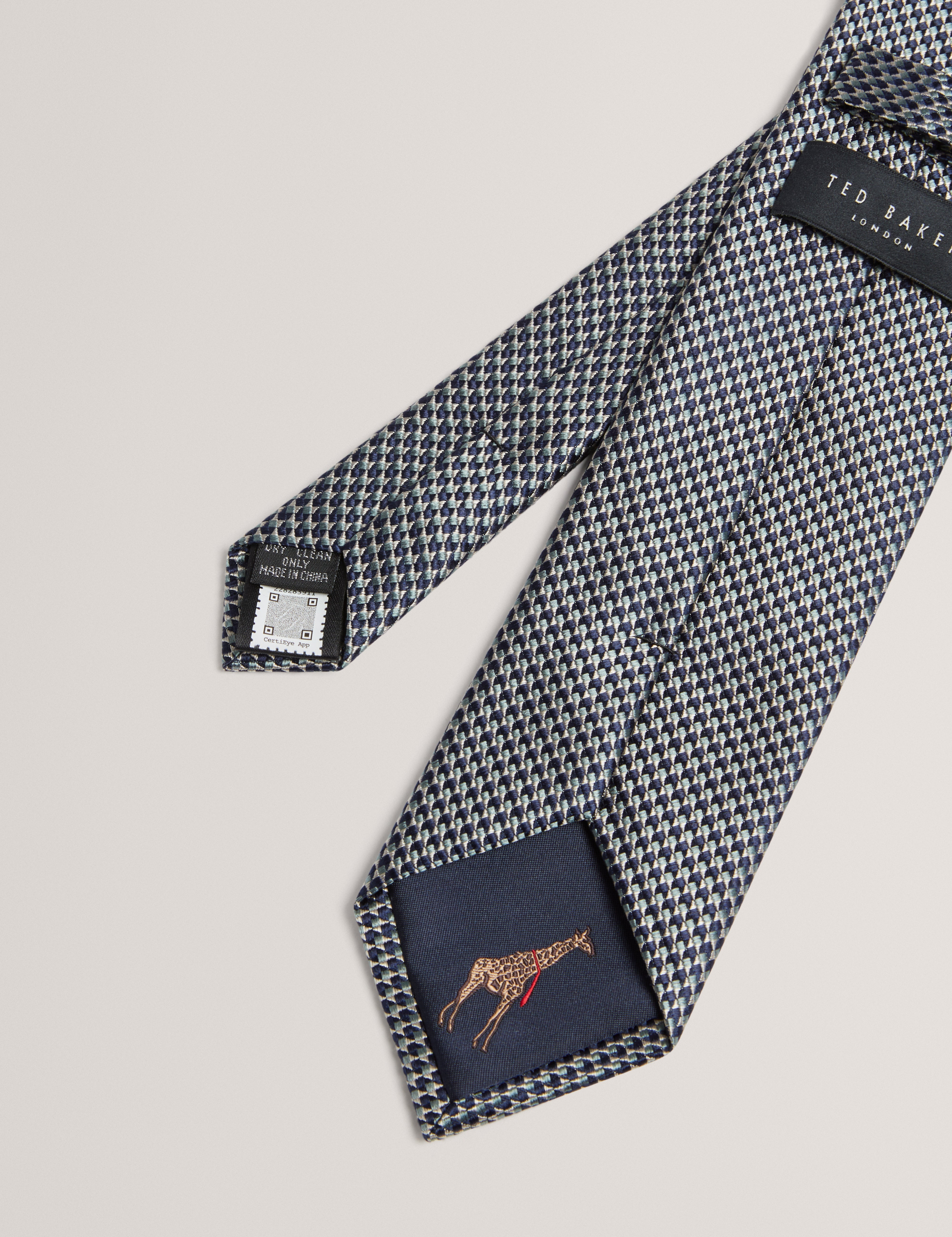 ديموس ربطة عنق من الحرير باللون الرمادي