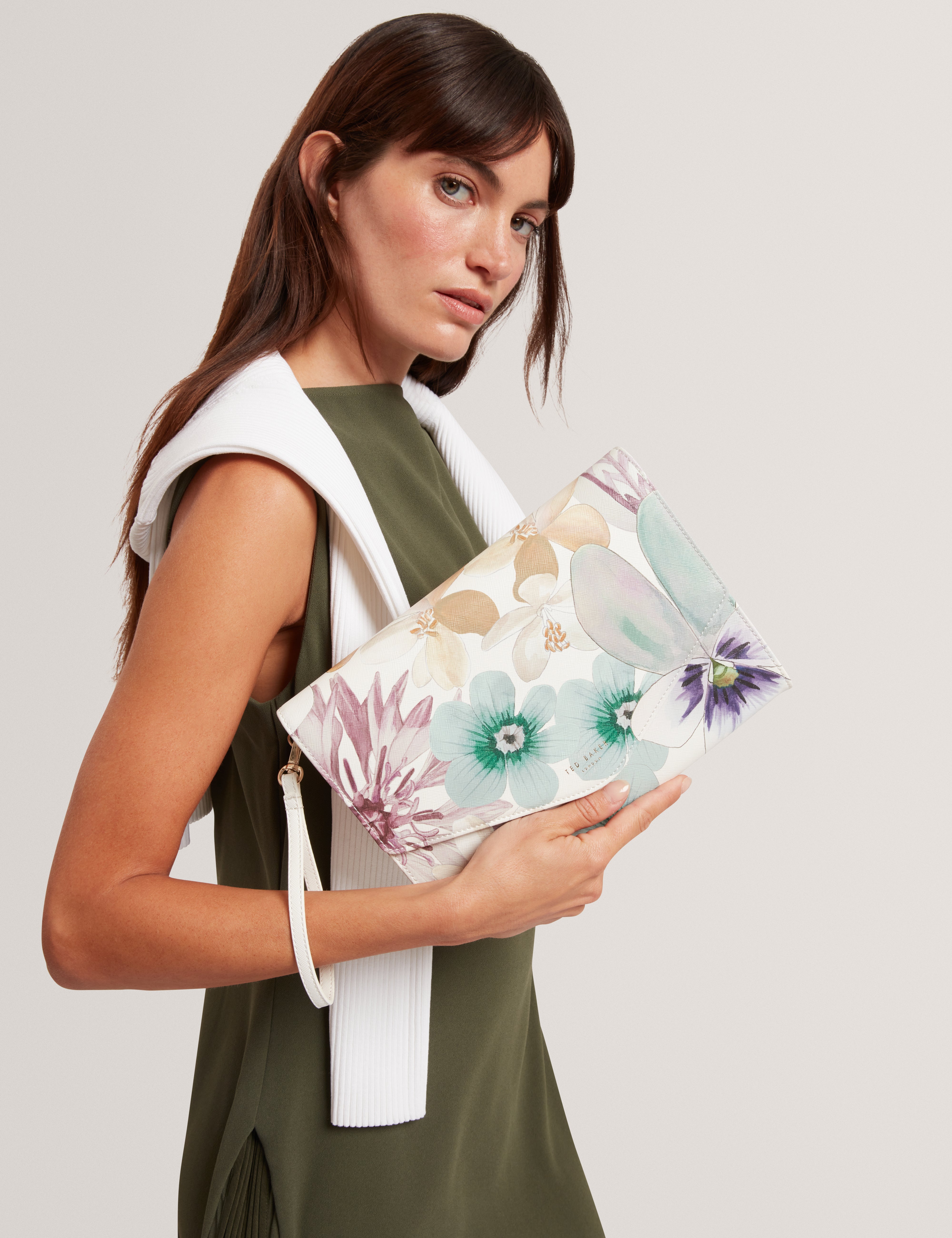 Helinii Petal Print Icon Envelope Clutch White