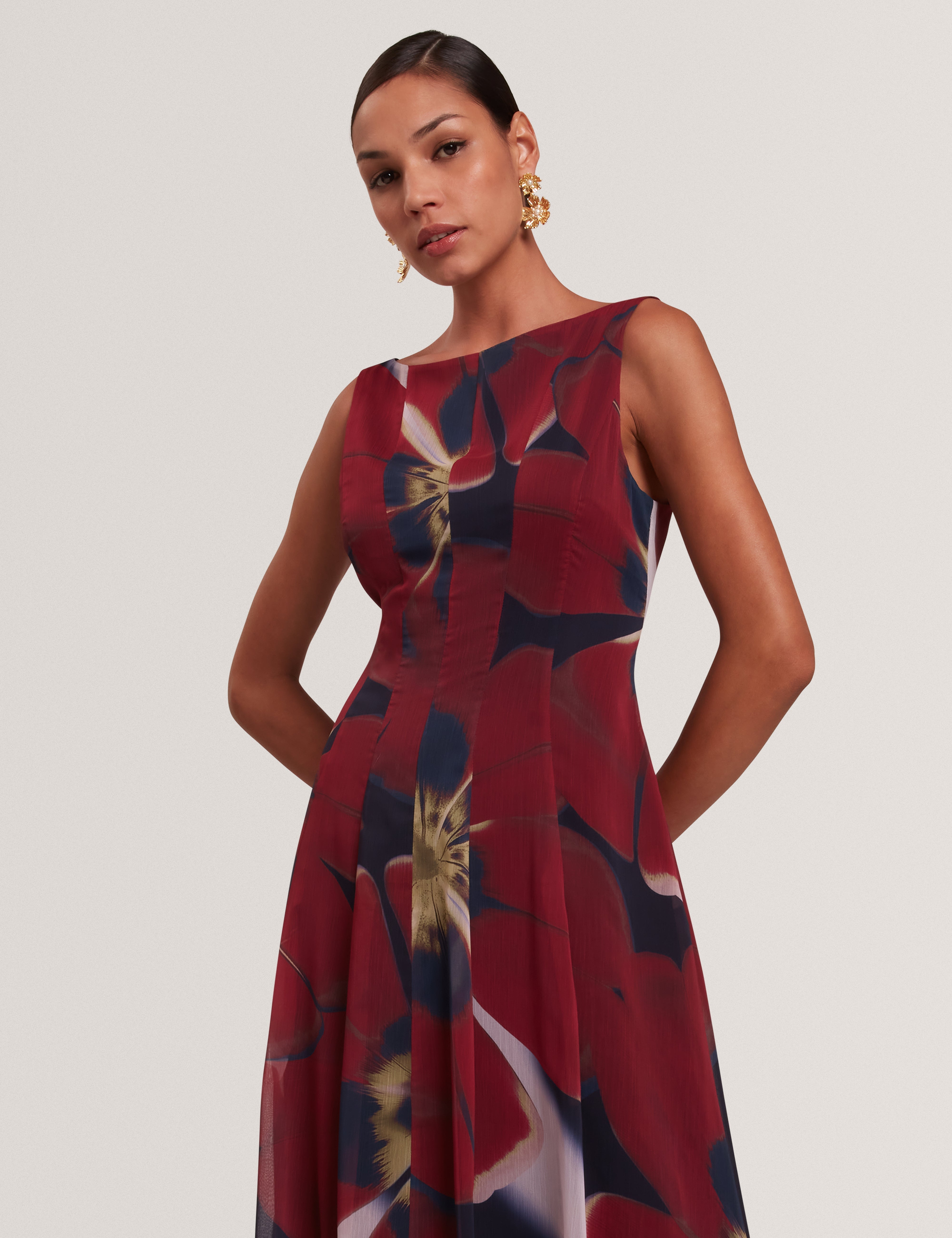 Laynia Printed Seam Detail Bubble Hem Midi Dres Navy