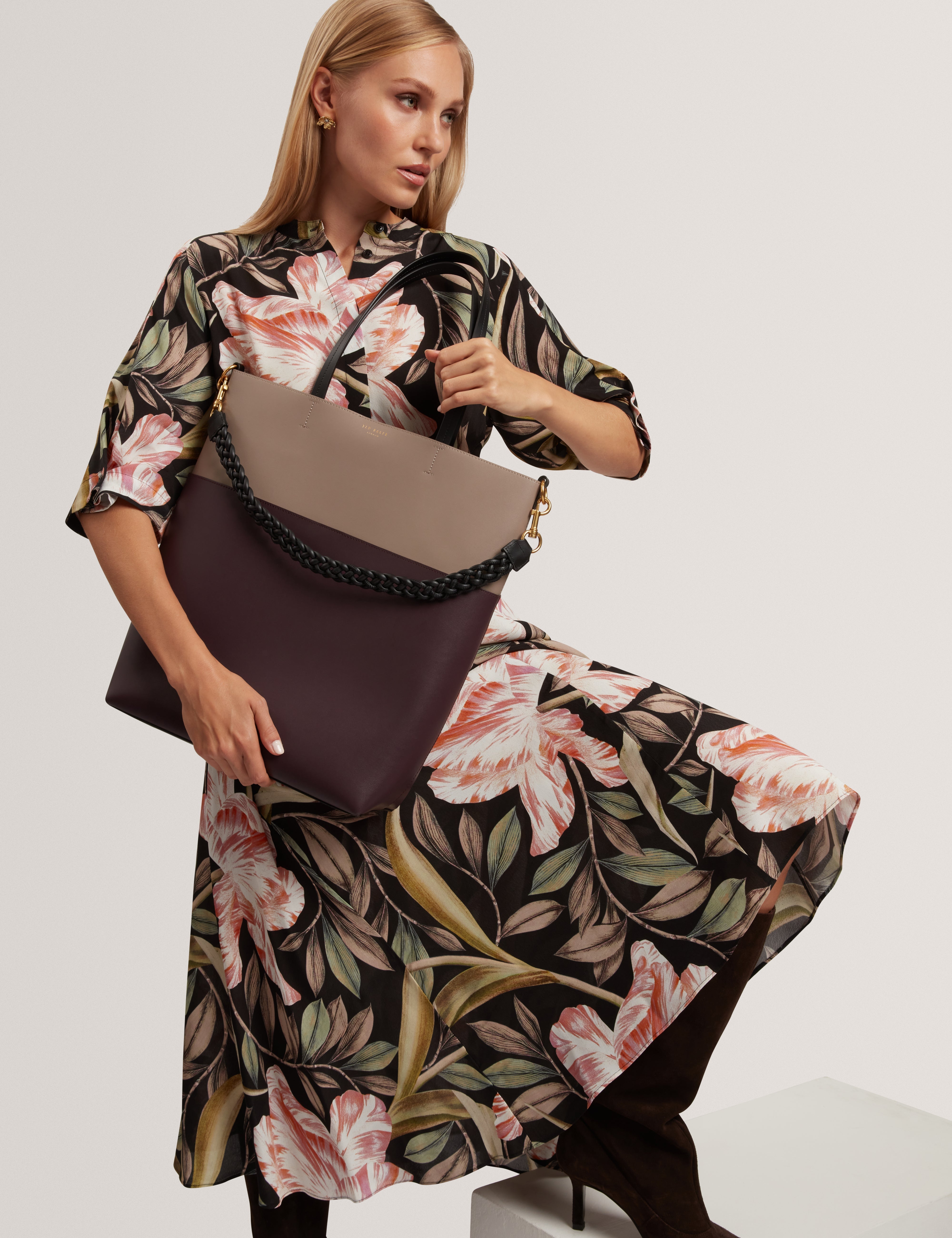 Wynslow Woven Handle Colourblock Large Bag Wine