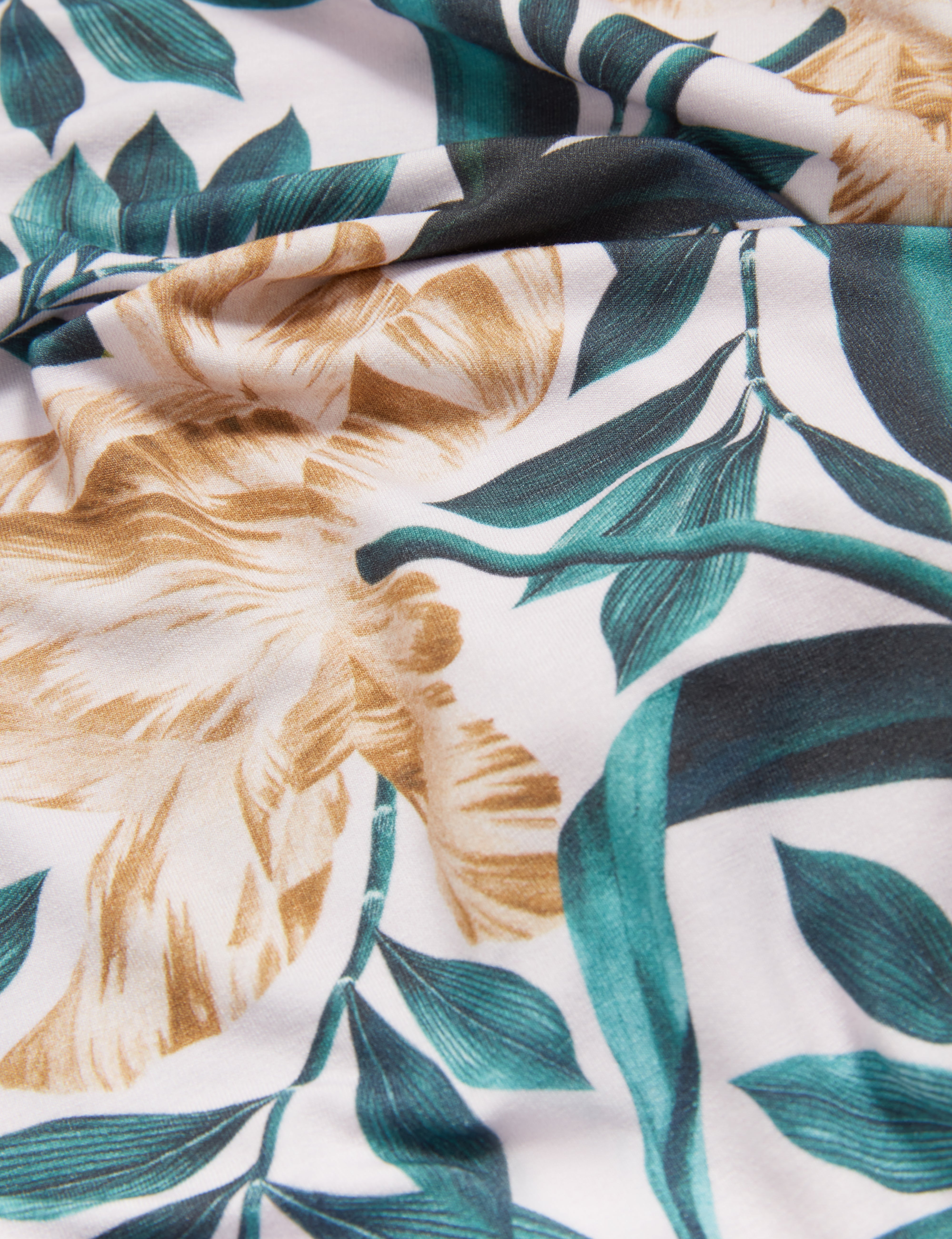 Selly Printed Fitted Tee Cream