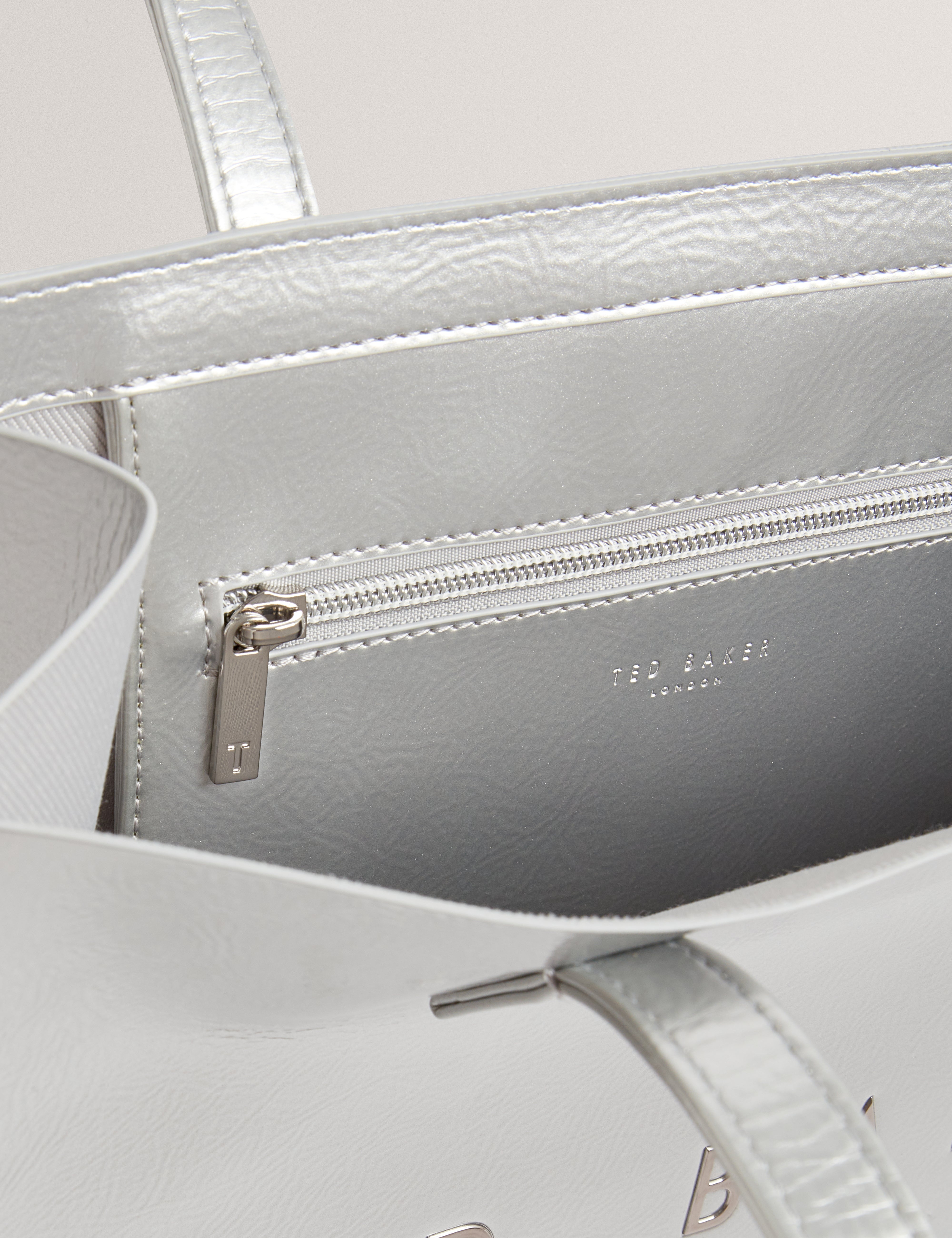 Crinknf Branded Crinkle Large Icon Bag Silver-Col