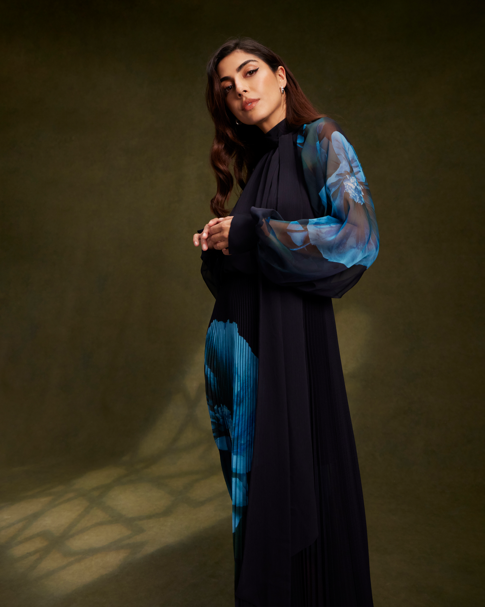 Manami Pussybow Shirt Maxi Dress With Slit Navy