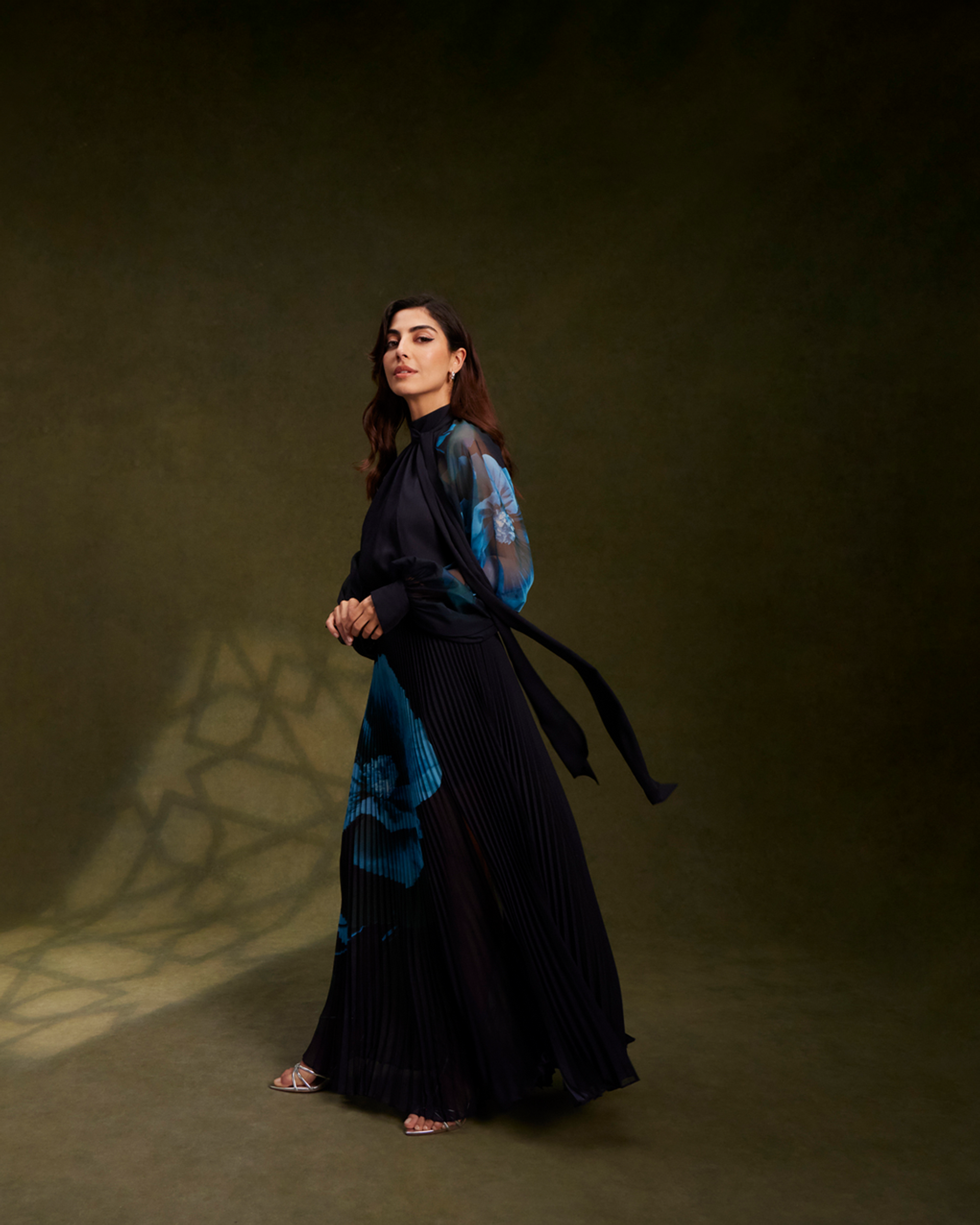 Manami Pussybow Shirt Maxi Dress With Slit Navy